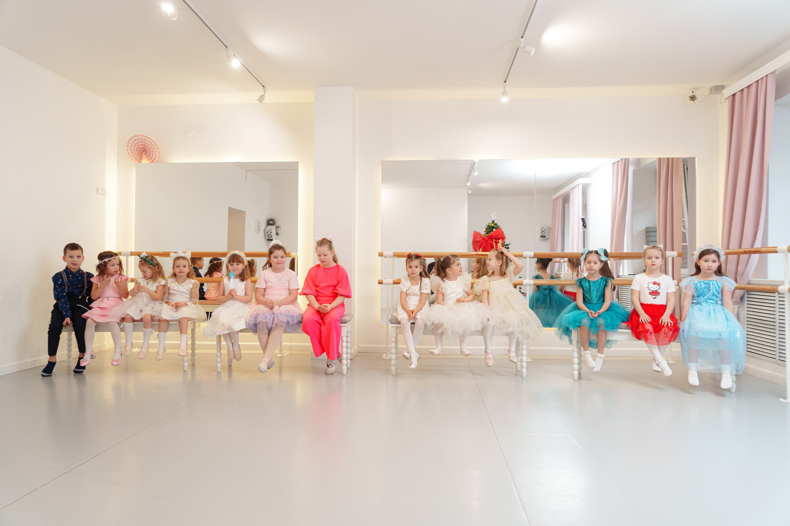 Балет с двух лет / Ёлки. Репортажный фотограф в Санкт-Петербурге Никита Лу