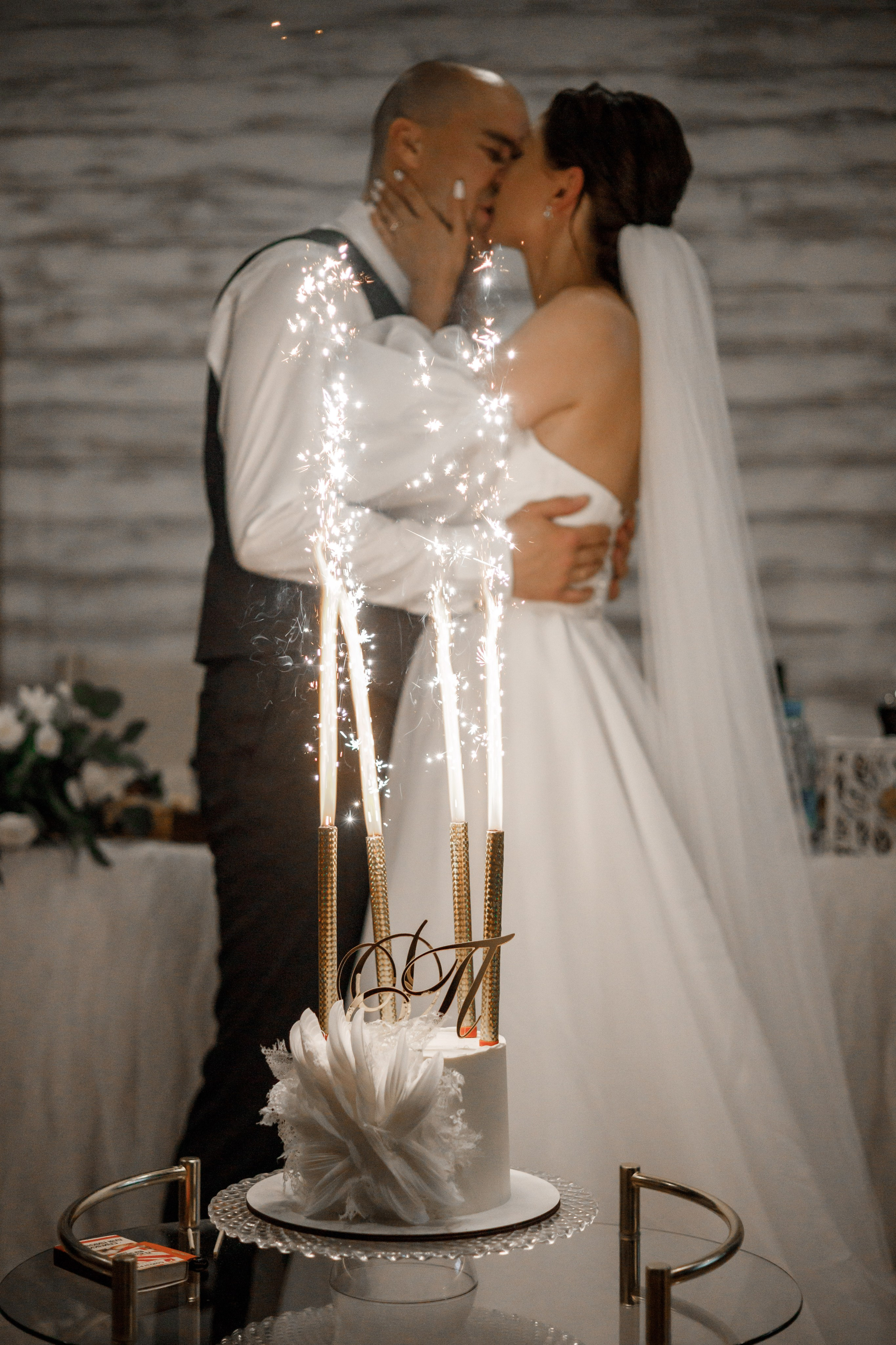 Полина и Дмитрий, загородный клуб «Барин», ЗАГС в г. Пушкино. Свадебный и репортажный фотограф (Москва, Королев и другие)