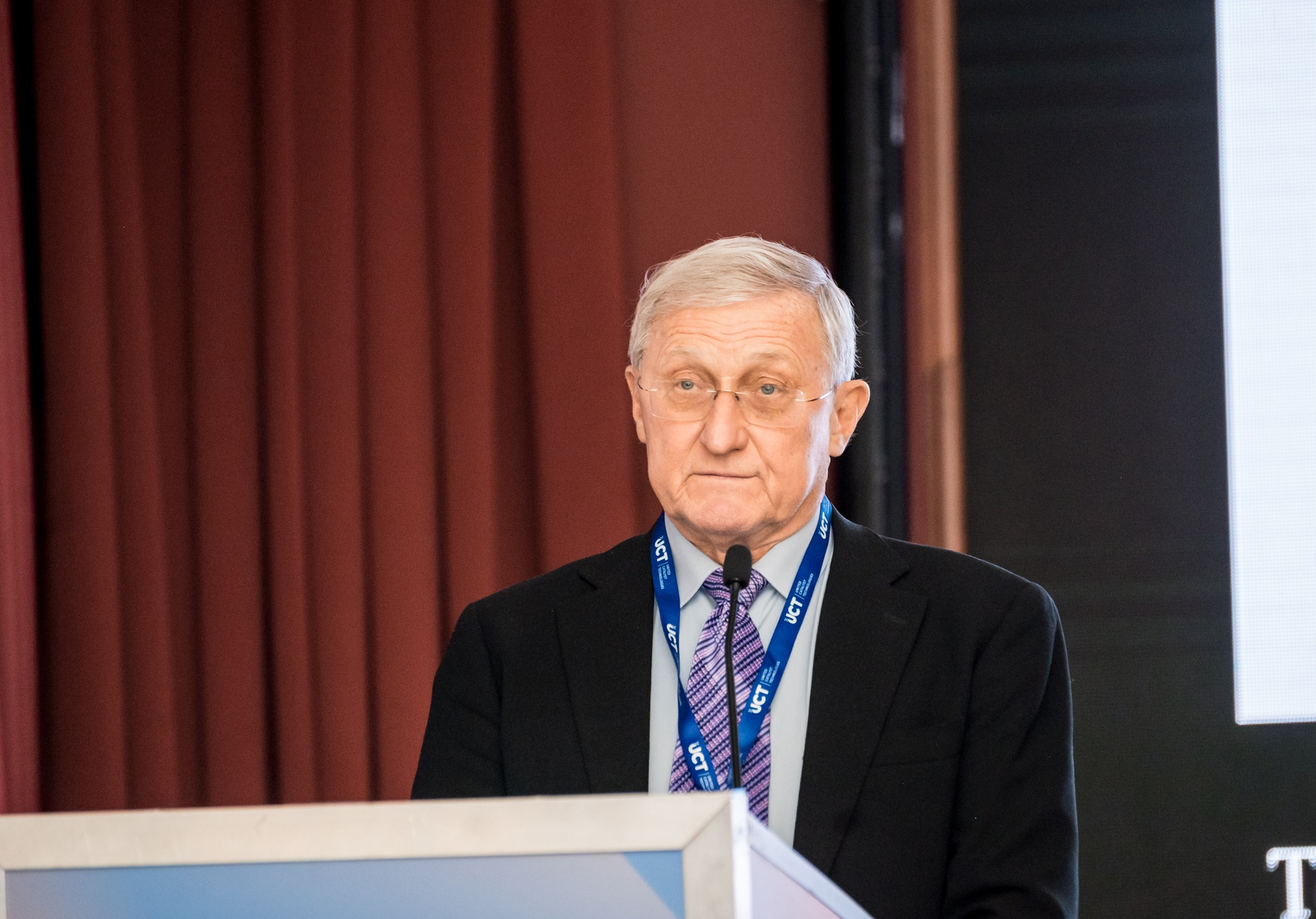 Конференция и выставка по катализаторам нефтепереработки и нефтегазохимии. Краснодар. Свадебный и семейный фотограф София Невская