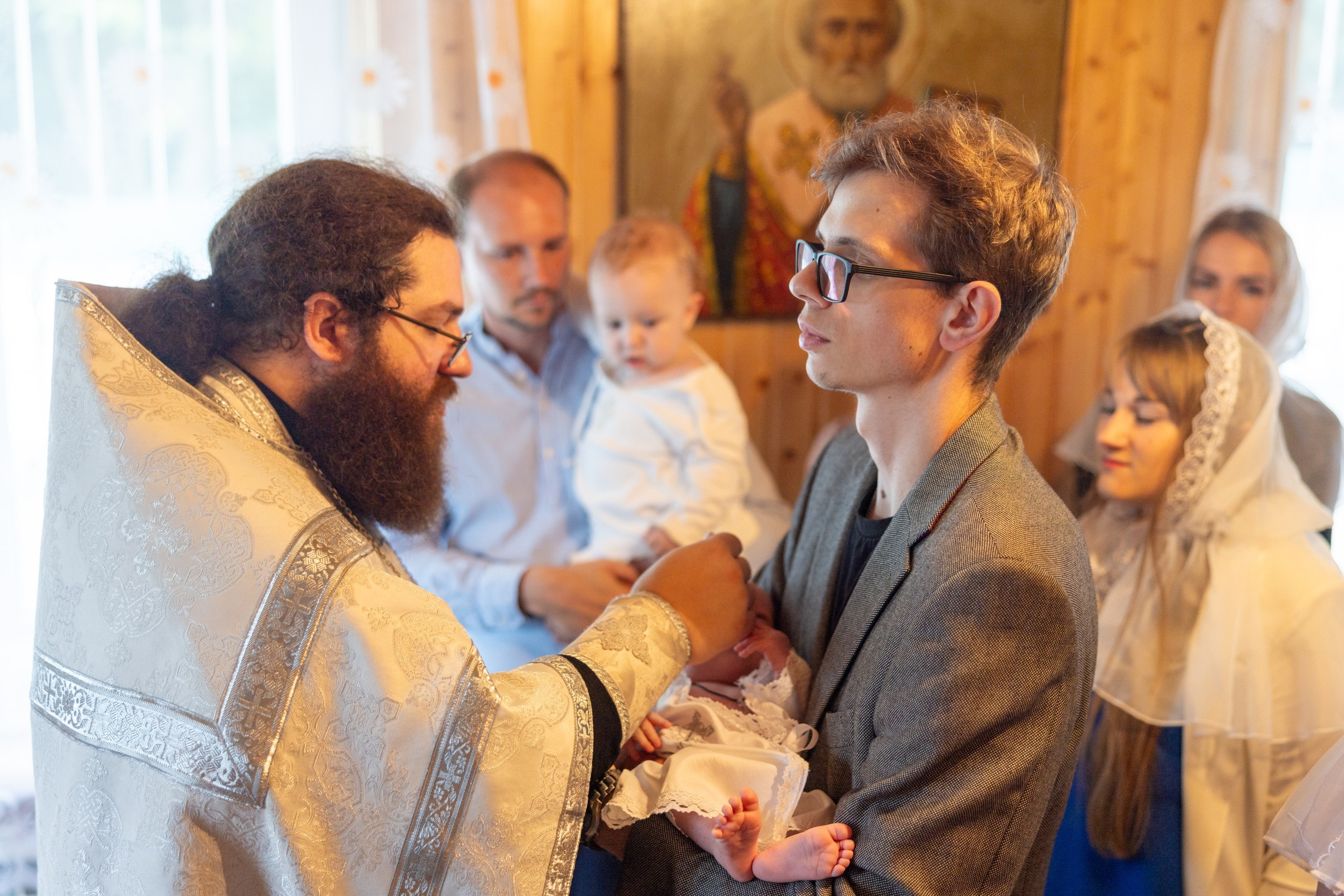 Образец репортажа крещения оригиналы, без искажений, без вспышки, светосильная оптика!. Фотограф в Туле Крупский АнДРей. Фотостудия «КАДР71» в Туле