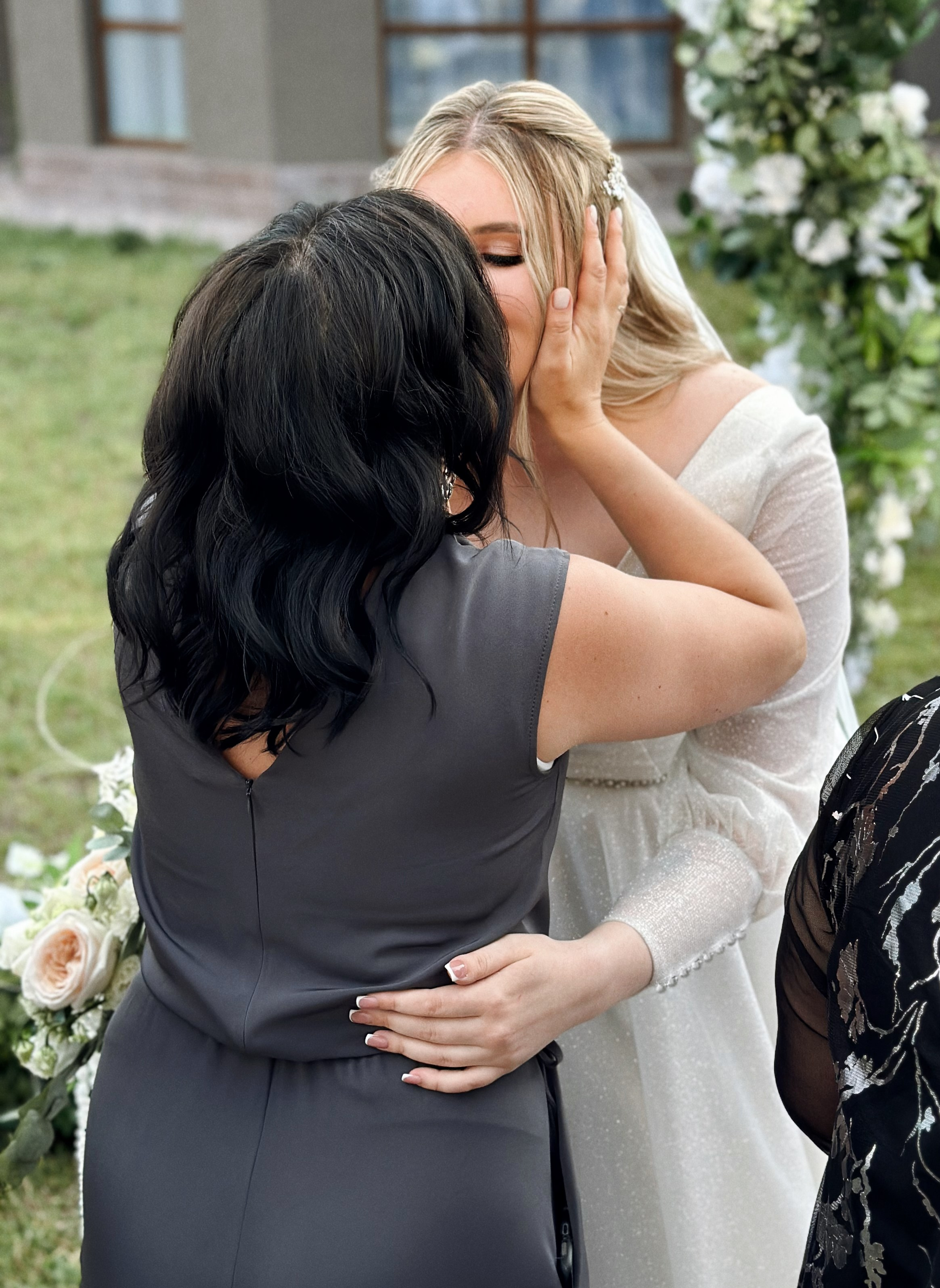 Свадебная история. Чувственный мобильный фотограф в Казани и Сочи Дьяченко Дарья