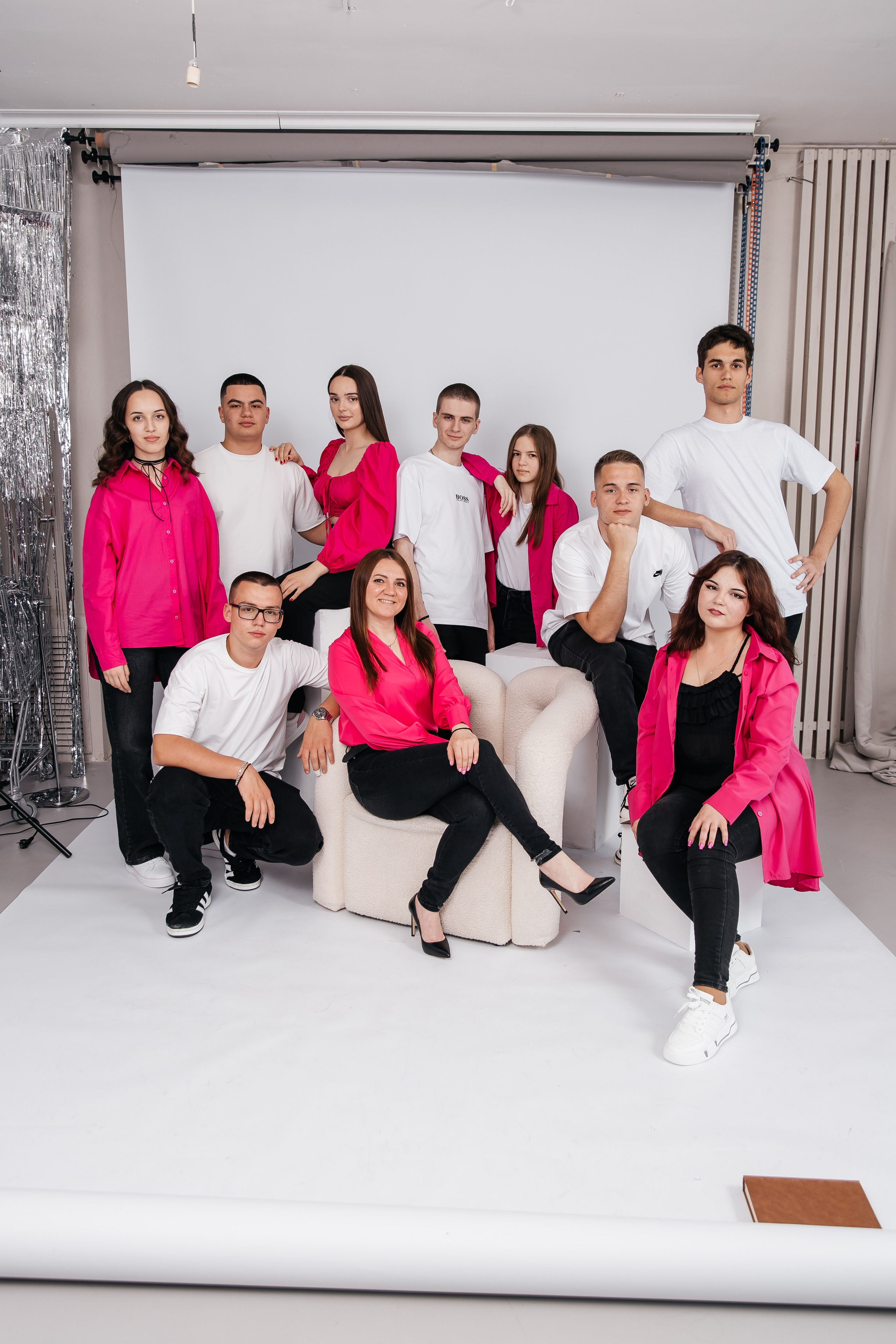 Фотосессия в старших классах Крымск. Фотограф Любава Колесник. Выпускные альбомы в Крымском районе