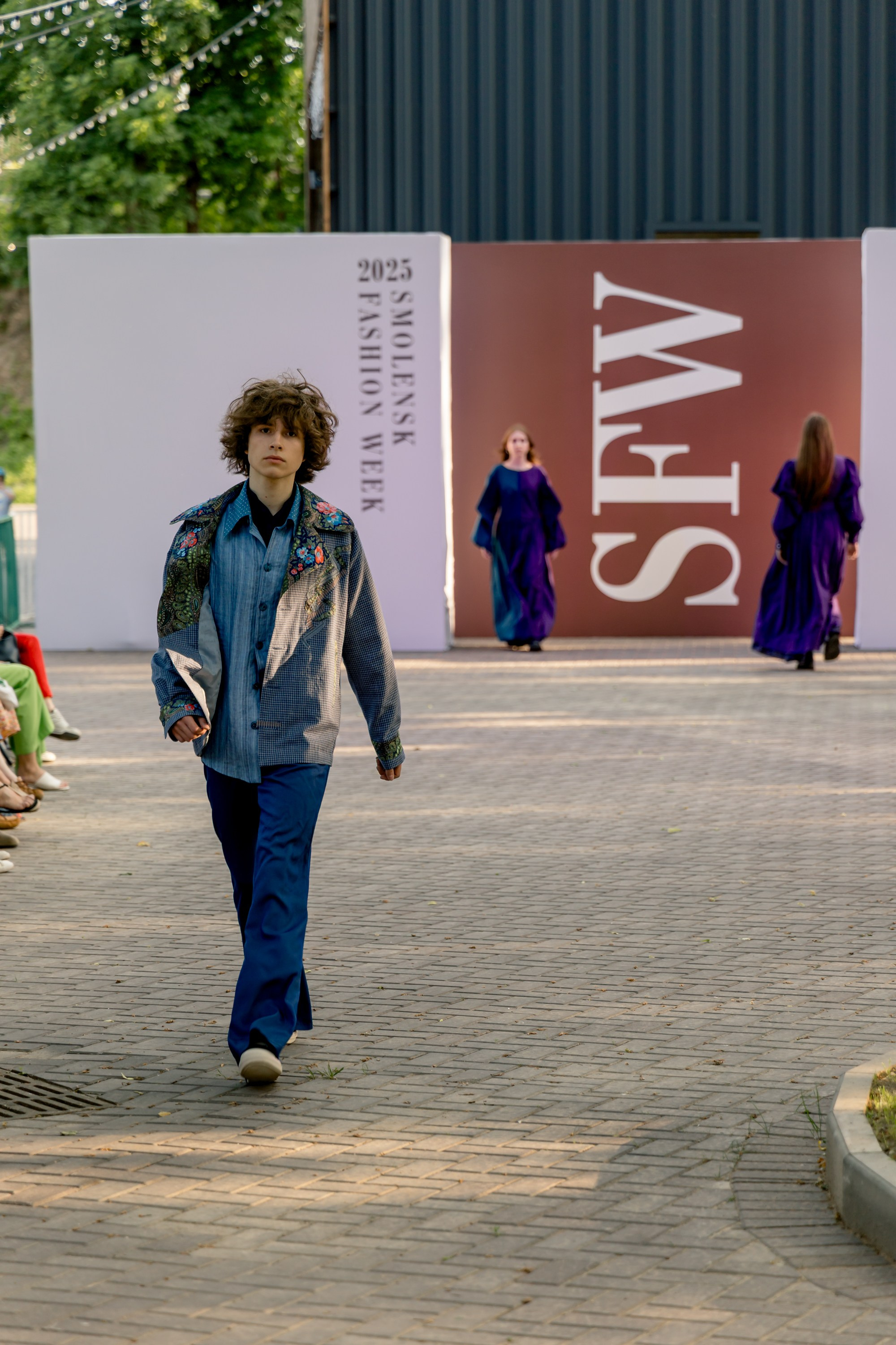 Smolensk Fashion Week 2025_показы_ДЕНЬ 1_ВЕЧЕРНИЙ ПОКАЗ_19:00. Главная