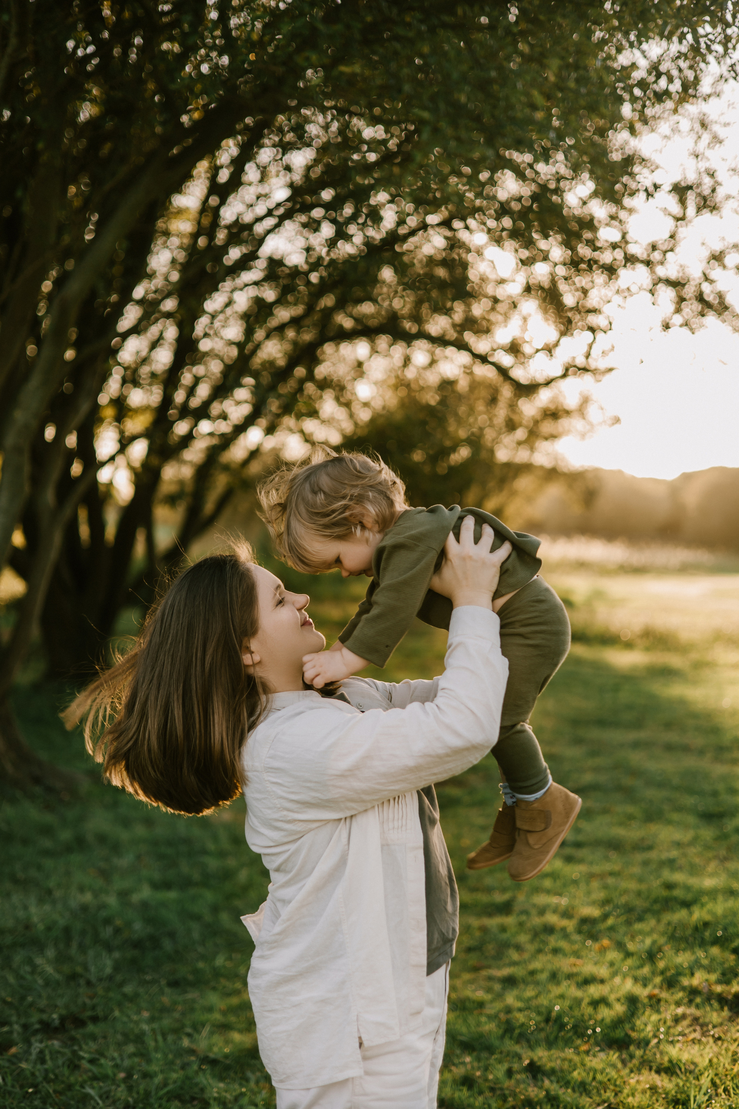 ВикаАнтонМайя. Wedding and family photographer OLGA KILVEIN