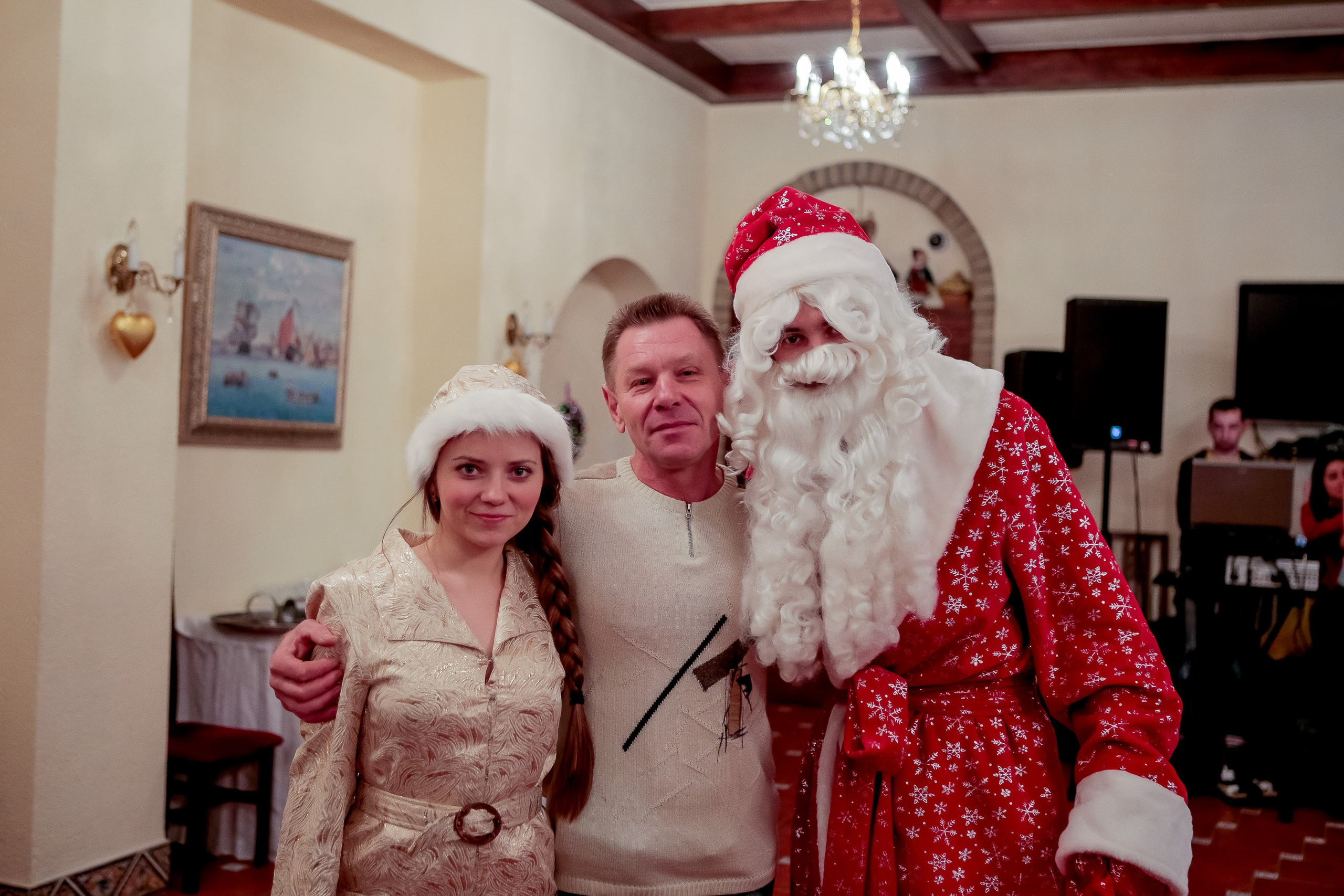 Корпоратив. Max Matvich and Victoria Basova are professionals in their field