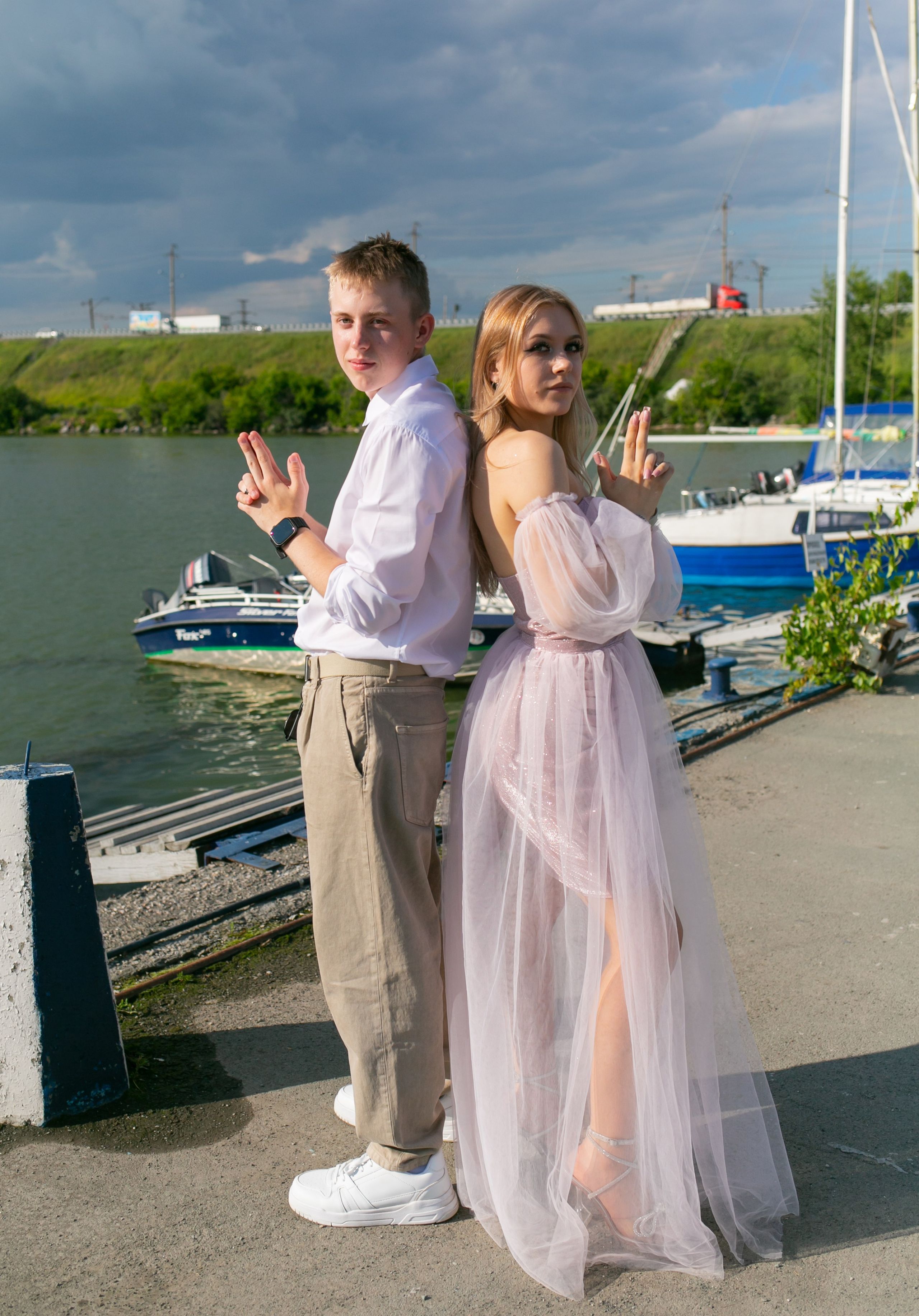 Выпускные и Утренники. Фотограф новорожденных и семейный фотограф НСО г. Бердск Марина Львова