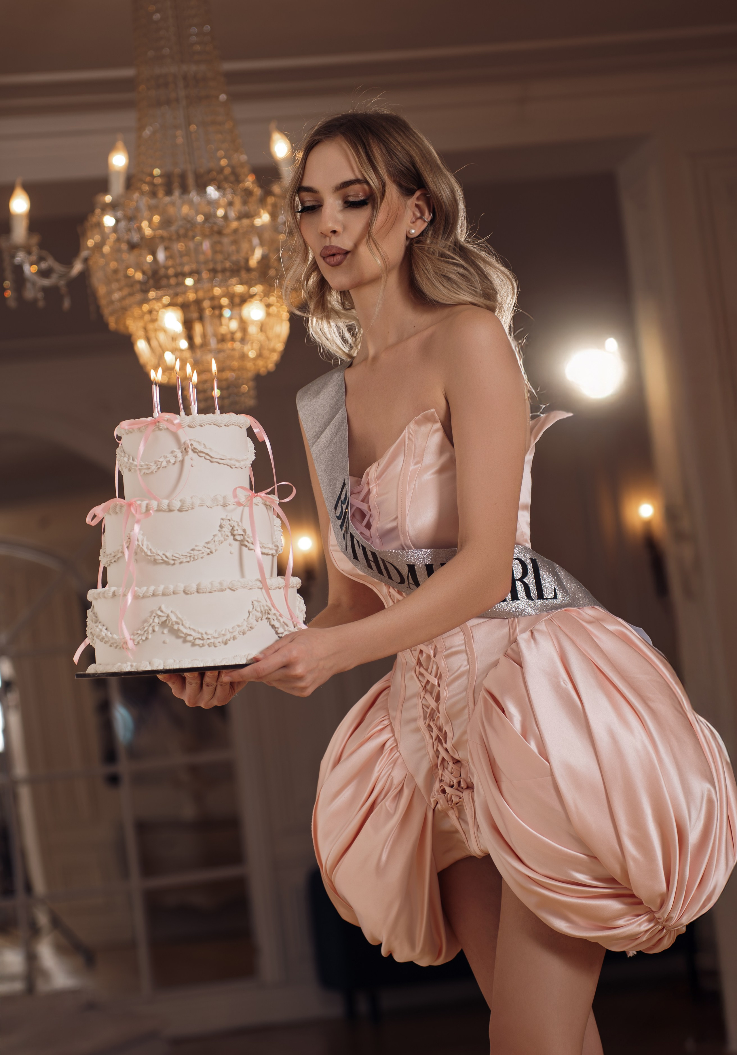 Съемка на День Рождения с тортом. Женский фотограф Санкт-Петербург