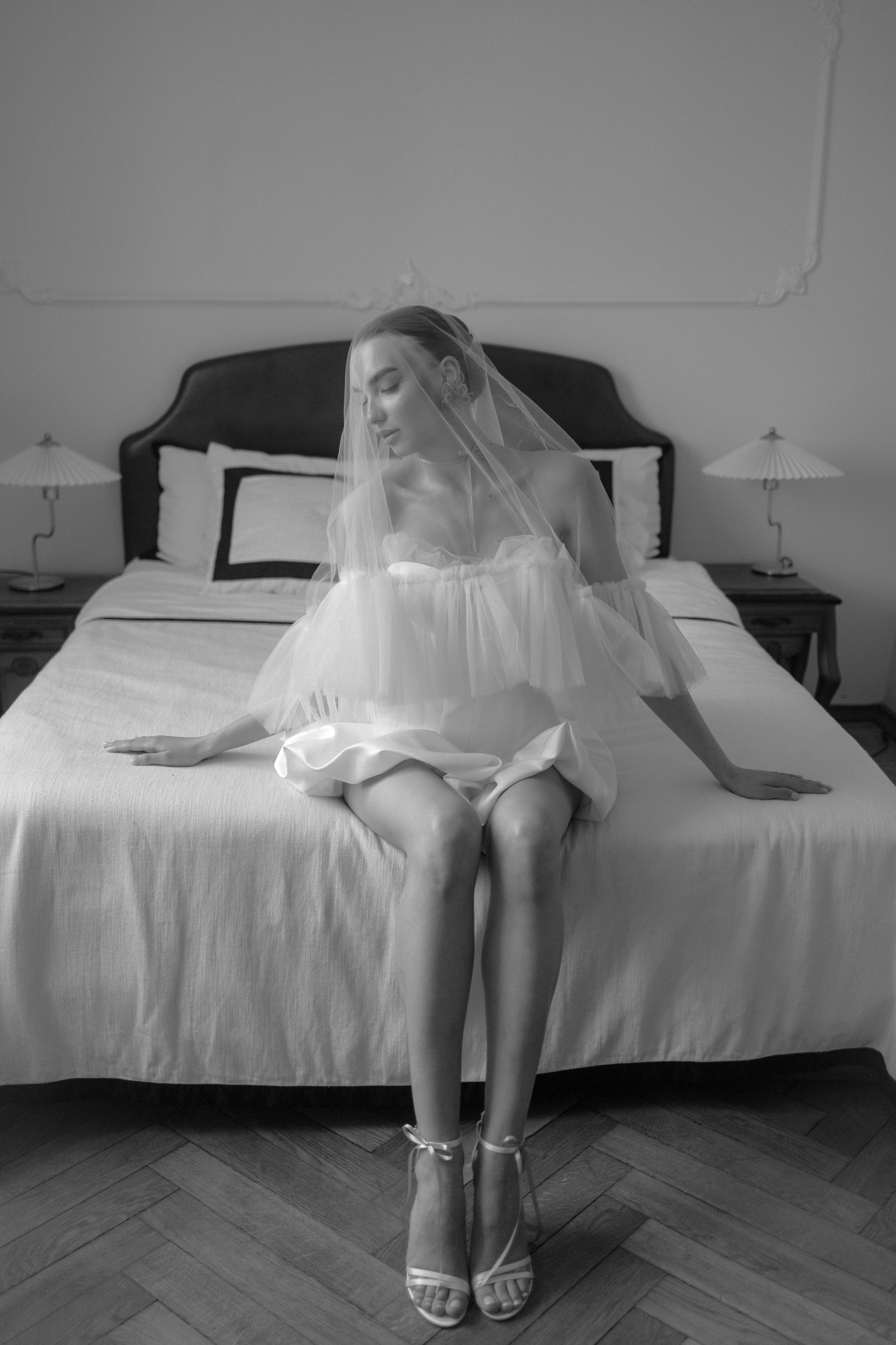 Сборы в апартаментах Тимофей & Наталья. Фотограф Москва|Комиссарова Наталья