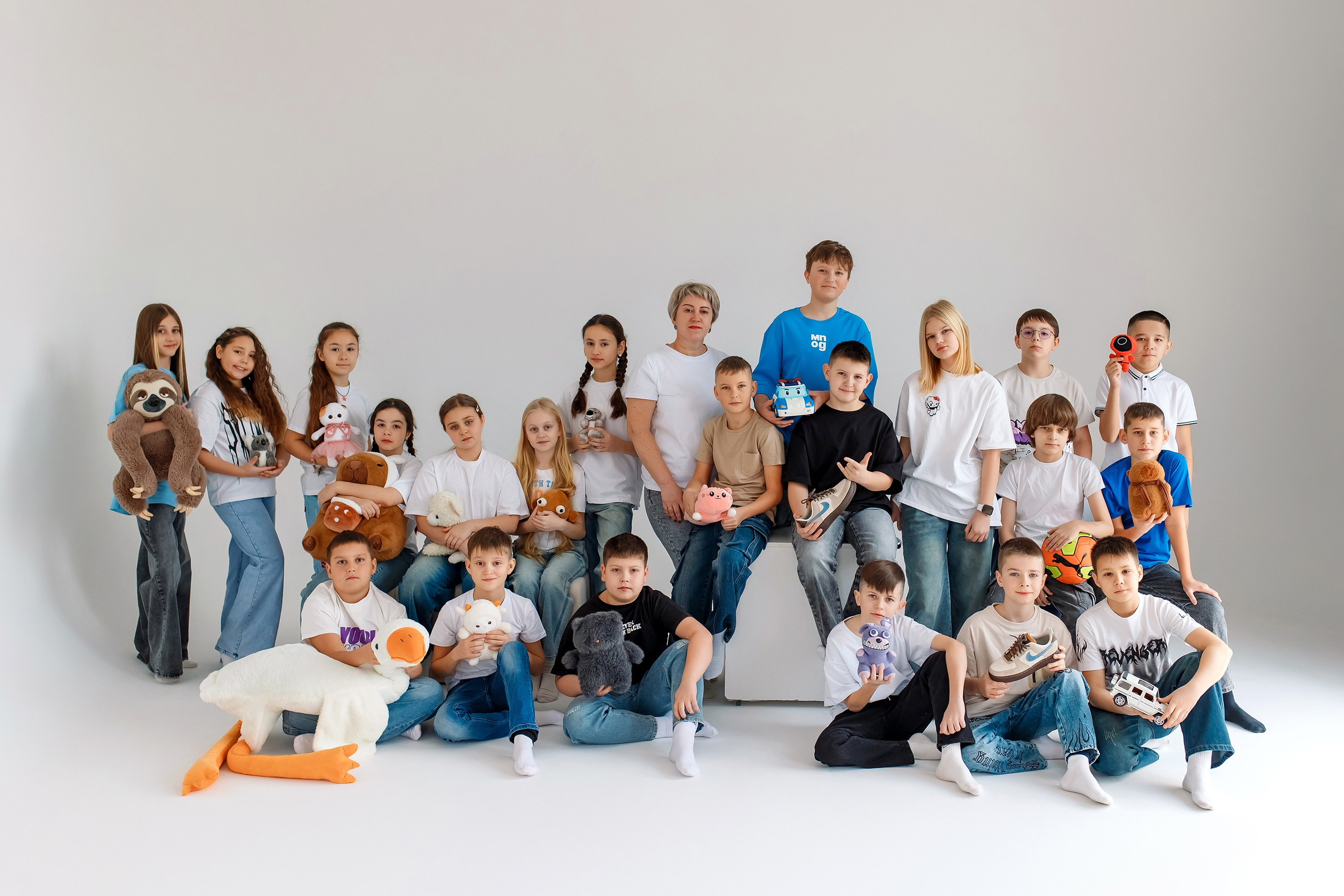 4 класс съемка в фотостудии. Фотограф Любовь Корниенко, Примоский край