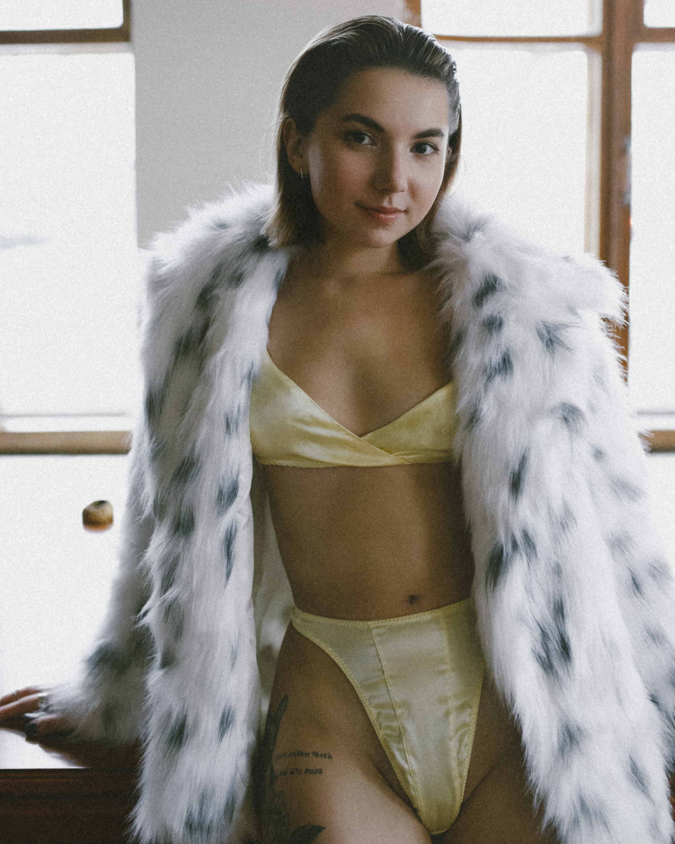 Julia. Контент-фотограф для брендов и личных блогов Полина Аверьянова