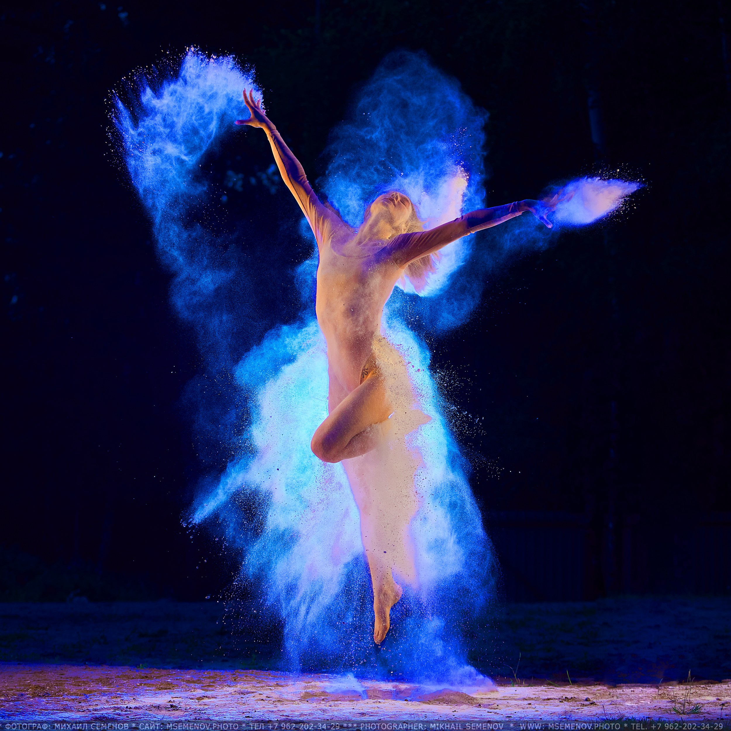 Фотосессия девушки с мукой Фотограф Михаил Семенов г. Ярославль