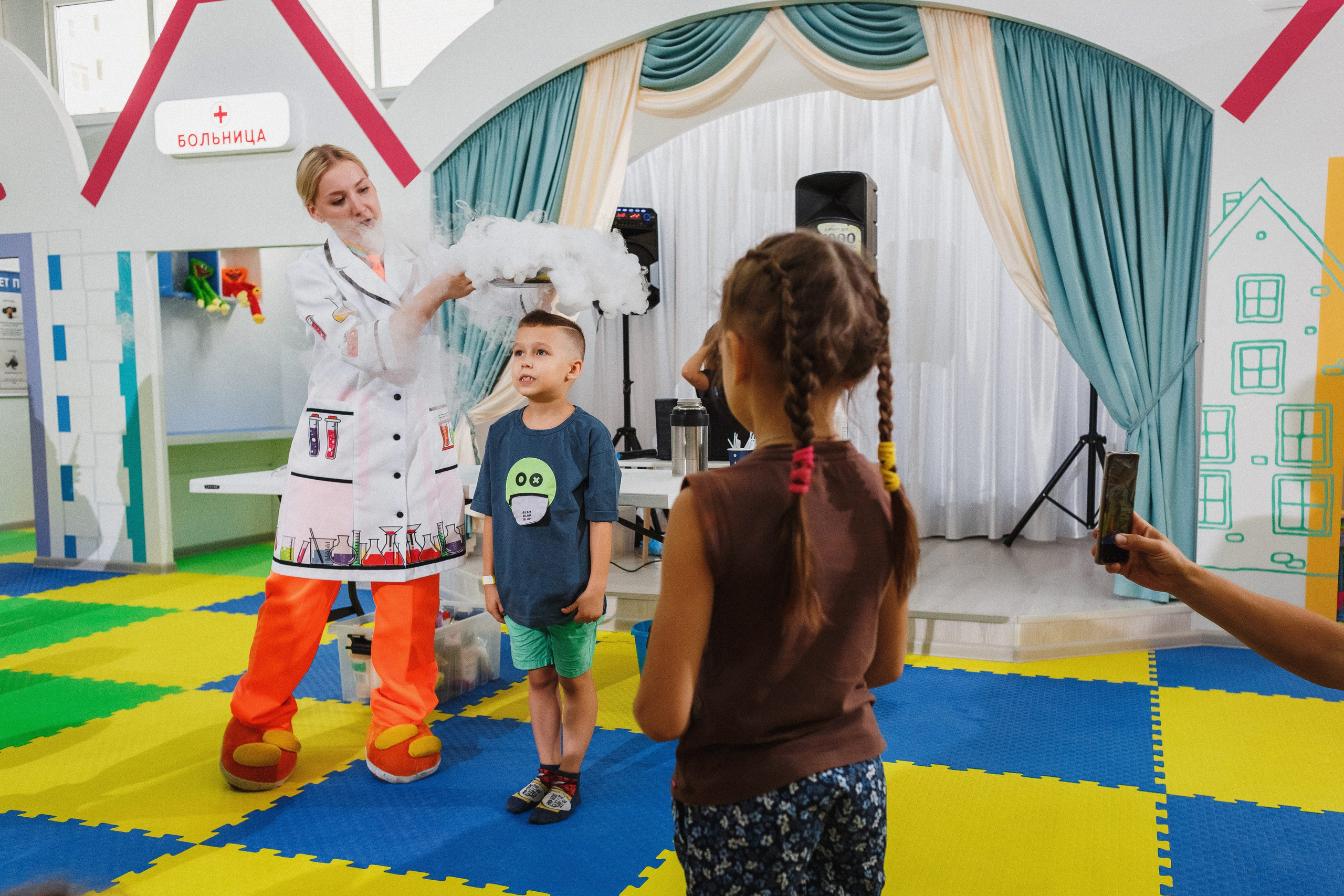 Волшебные моменты: детский праздник в игровой Клумба, Таганрог. Свадебный и семейный фотограф в Таганроге Бакарюк Антон