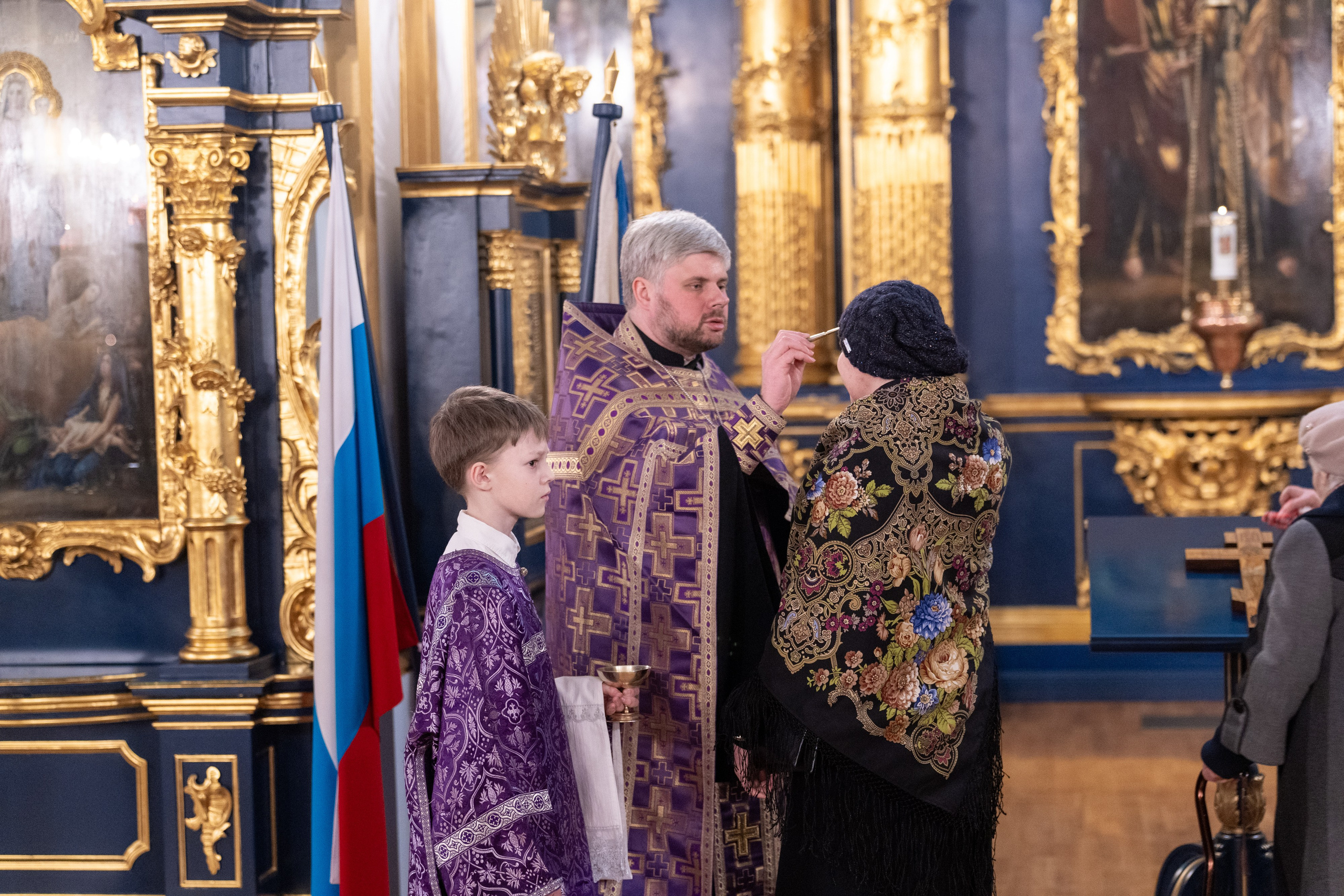Воскресное бдение в канун Недели Крестопоклонной. НИКОЛО-БОГОЯВЛЕНСКИЙ МОРСКОЙ СОБОР