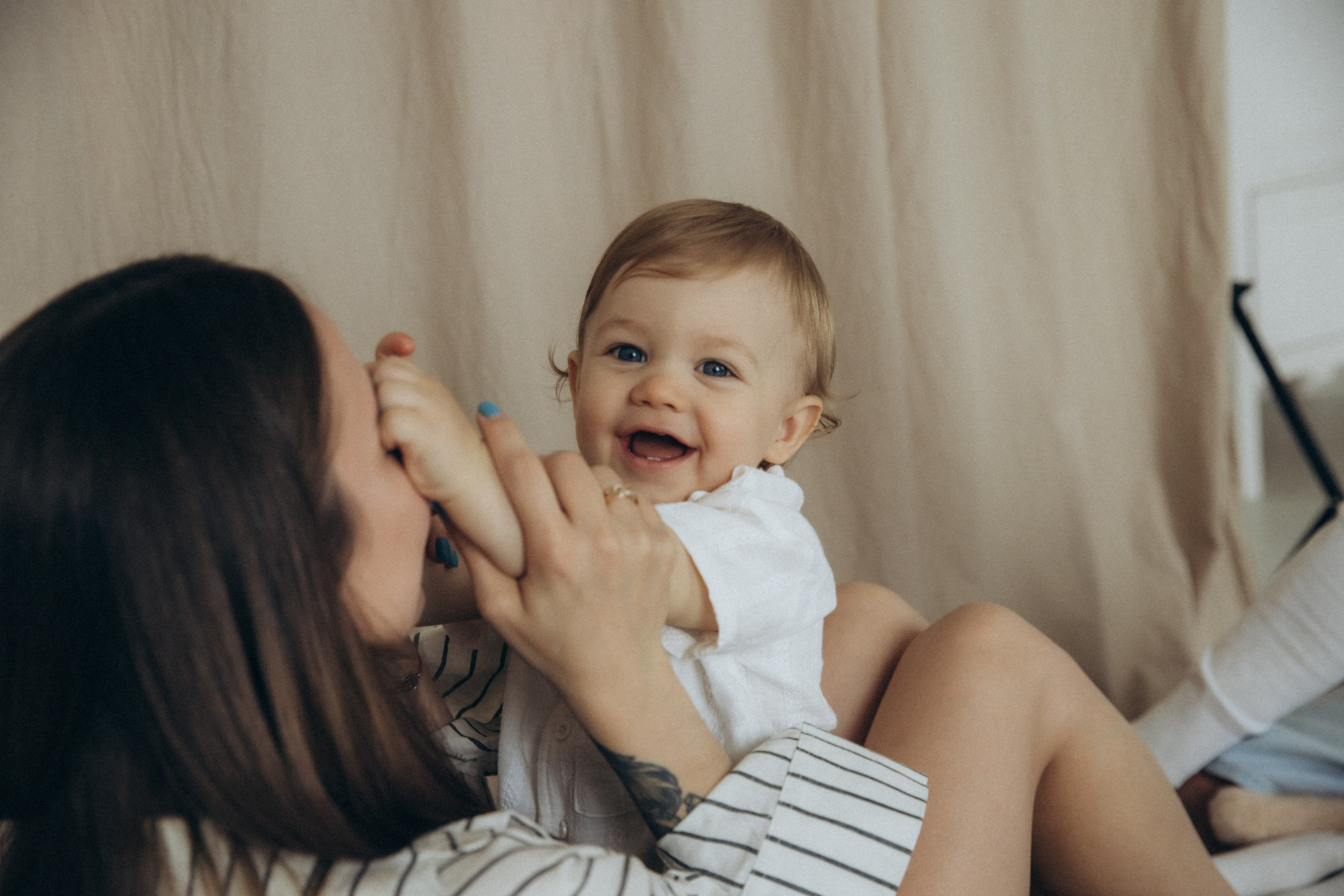 Годик в кругу семьи. Фотограф на крещение в Рязани. Семейный фотограф