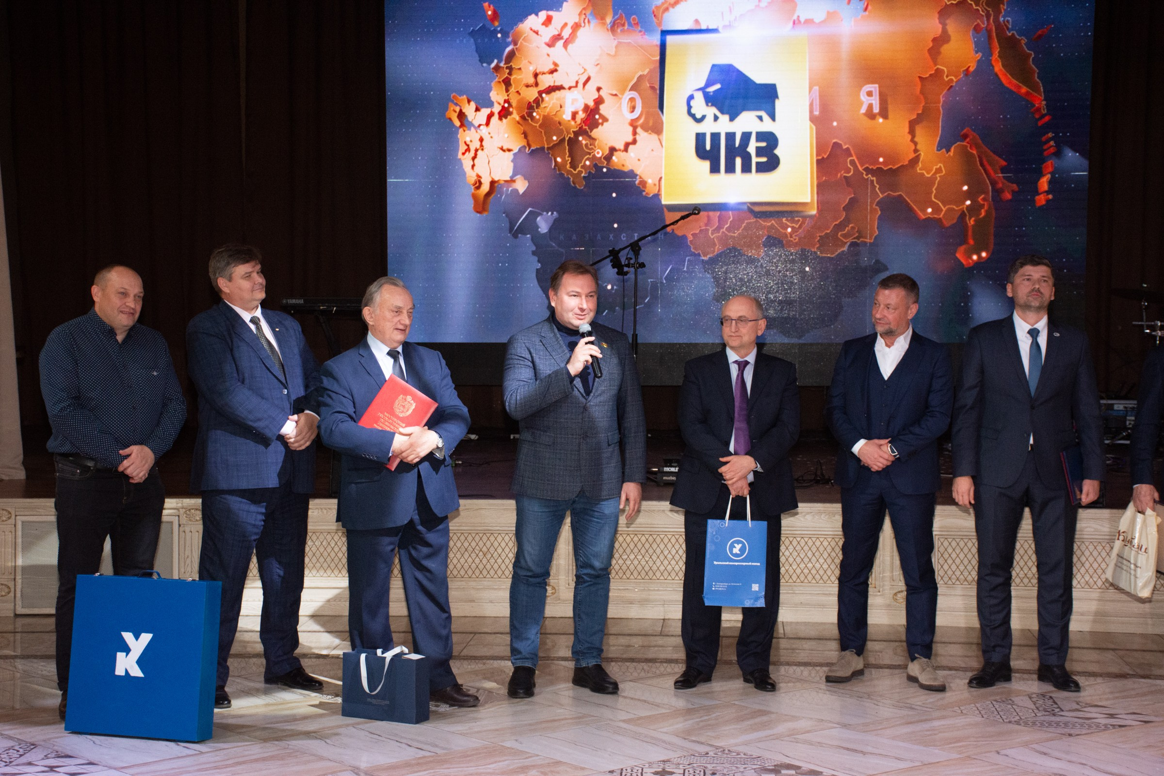 ЧКЗ. Фотограф Максим Буряк