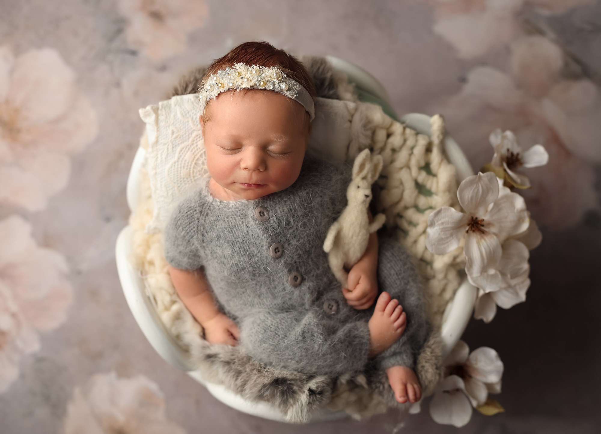 Newborn. Фотограф новорождённых в Казани Нейля Гильмутдинова ньюборн