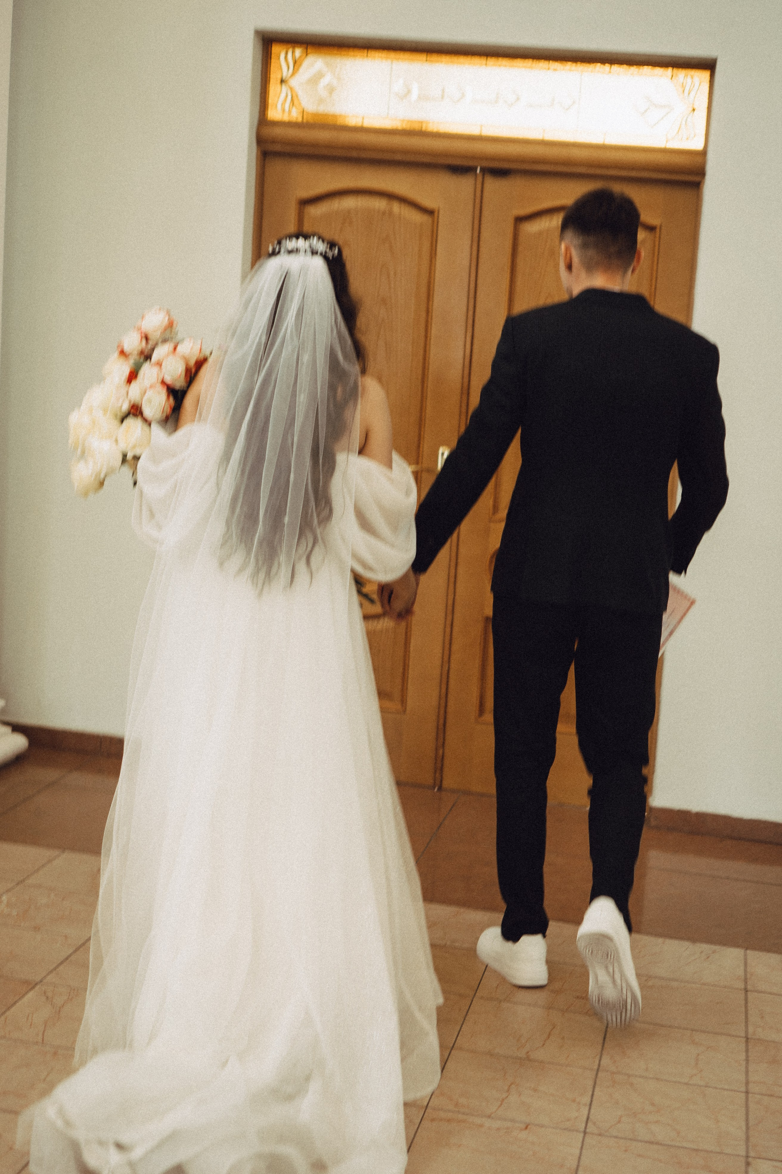 СВАДЕБНАЯ СЬЕМК В ПАРКЕ 300-ЛЕТИЯ. Профессиональный фотограф, Санкт-Петербург — Виктория Богомолова