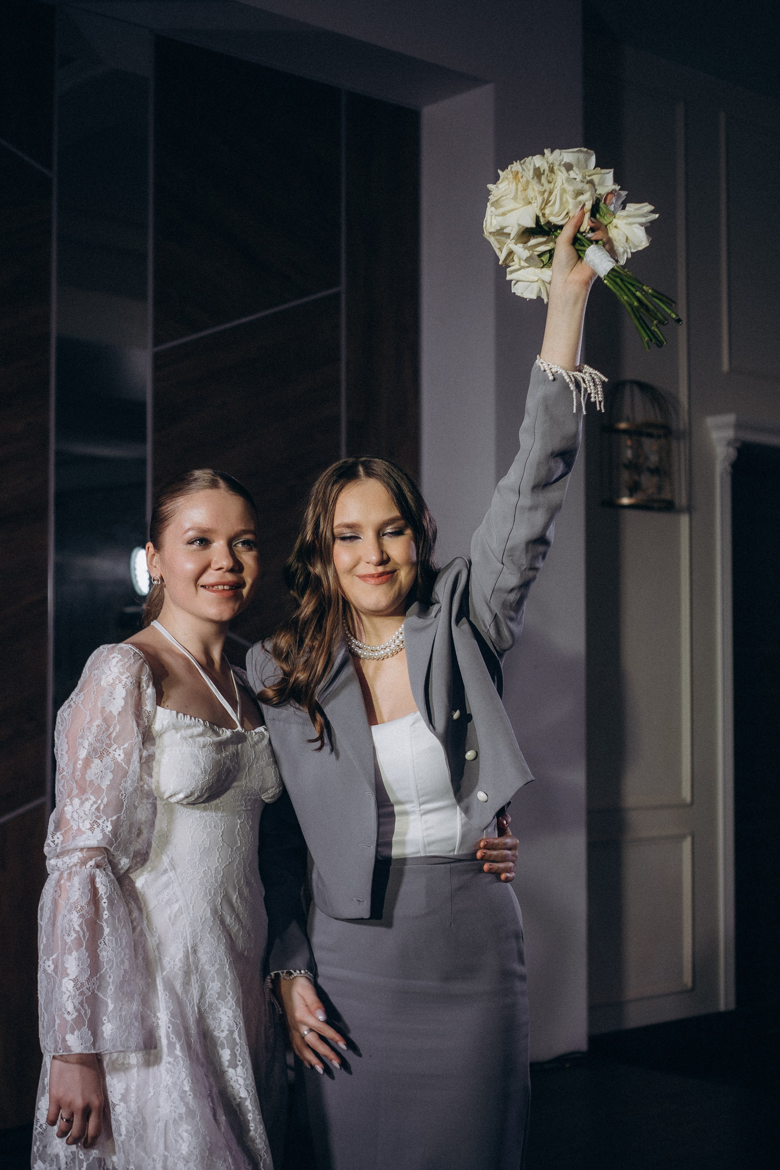 СВАДЕБНАЯ СЬЕМКА СБОРОВ В ОТЕЛЕ И ВЫЕЗД НА ЦЕРЕМОНИЮ (СНЯТО В СИБИРЕ В НИЖНЕВАРТОВСКЕ). Профессиональный фотограф, Санкт-Петербург — Виктория Богомолова