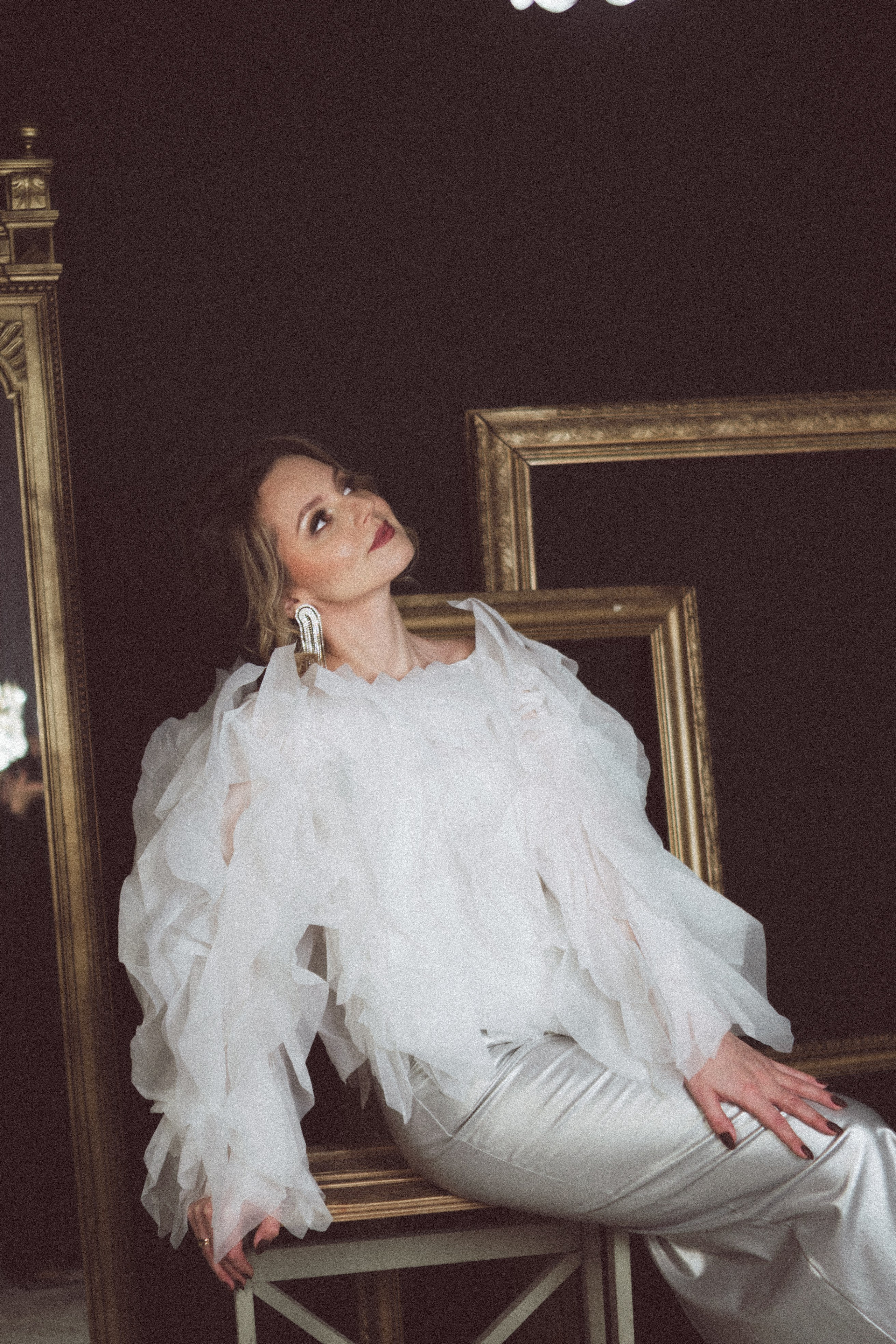 НОВОГОДНЯЯ ФОТОСЕСИИЯ В СТУДИИ ДЛЯ ДЕВУШКИ И ПРОГУЛКА ПО ЧЕРНЫШЕВСКОЙ. Профессиональный фотограф, Санкт-Петербург — Виктория Богомолова