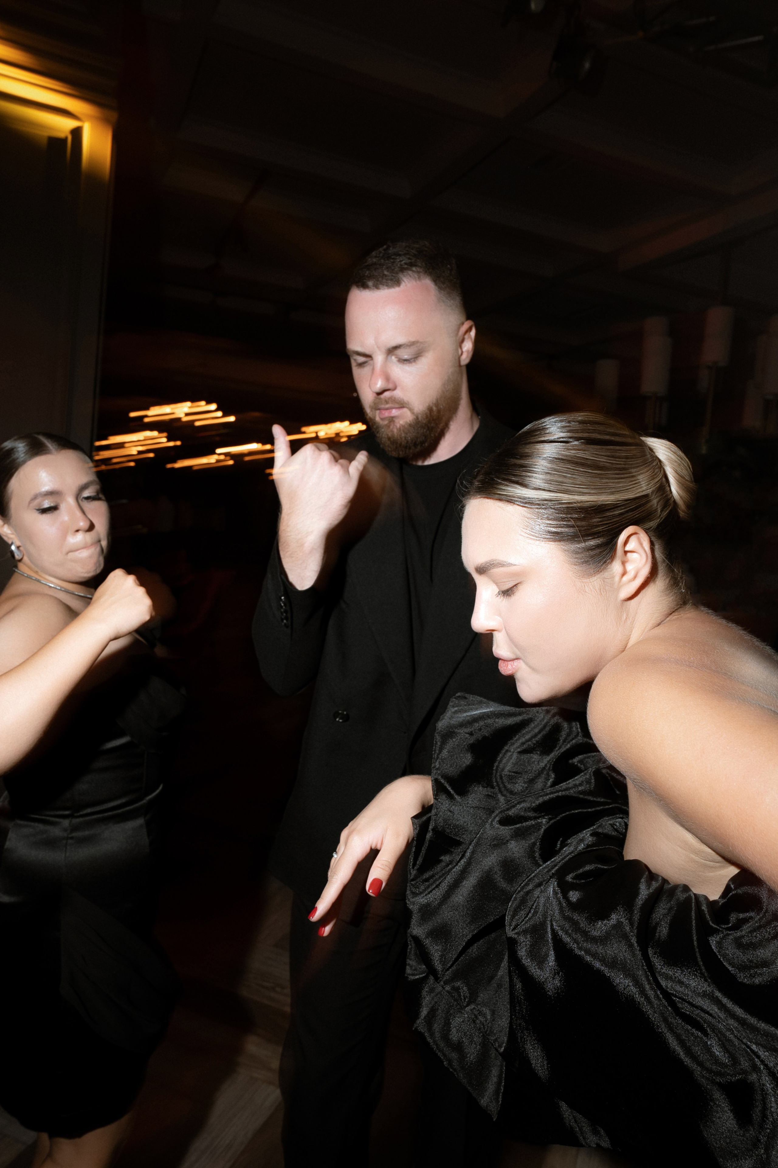 Гермес. Orange. Семейный и портретный фотограф в Саратове Сахарова Маша