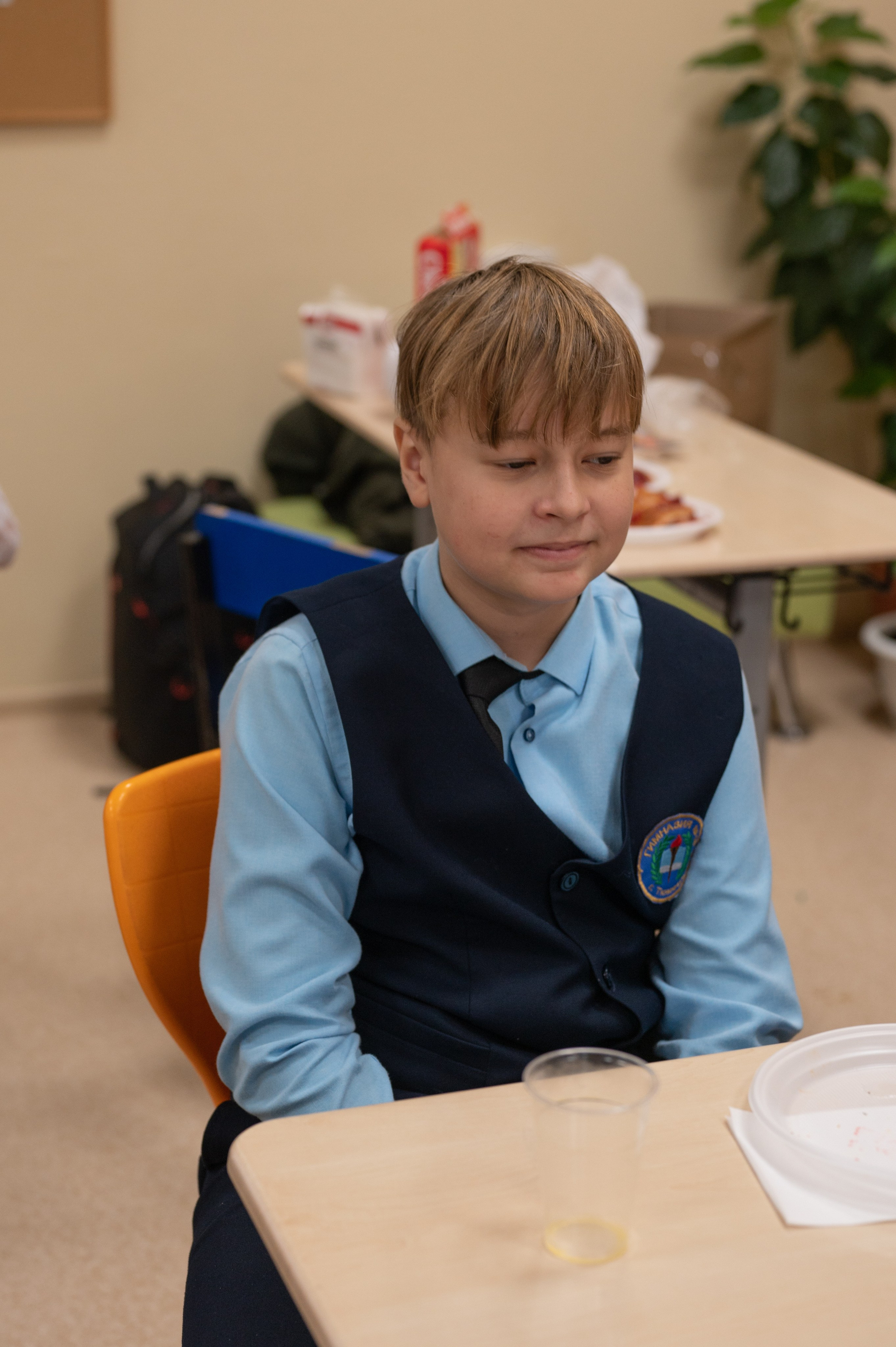 Репортаж мероприятия в классе 5Ж 16 гимназия 2024 г. Фотограф новорожденных, семейный детский в Тюмени Татьяна Морозова