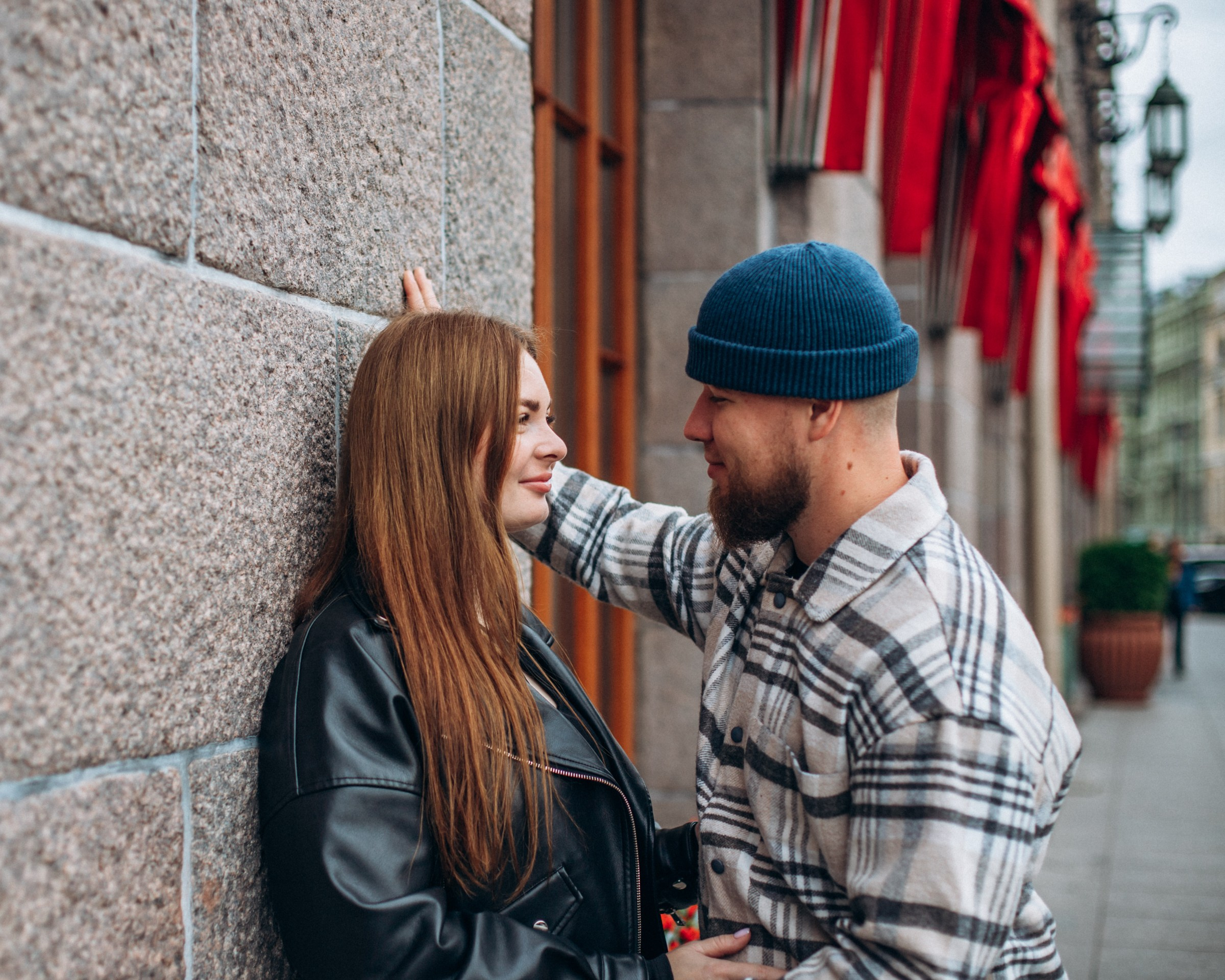 Владимир и Екатерина в октябре. Фотопрогулка в Петербурге. Индивидуальный и семейный фотограф в Санкт-Петербурге
