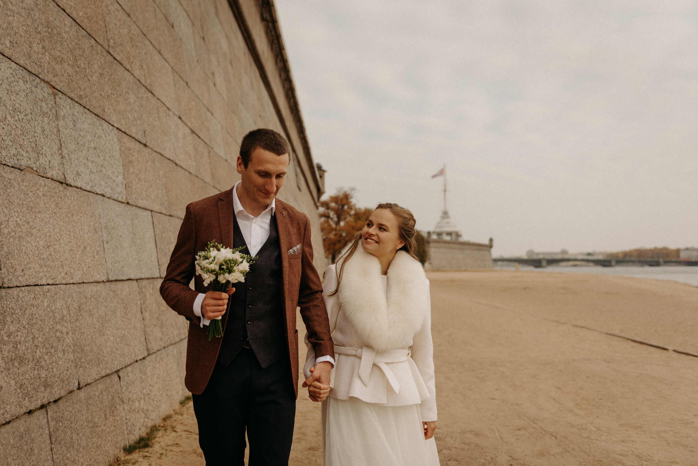 свадебная фотосессия на петропавловке