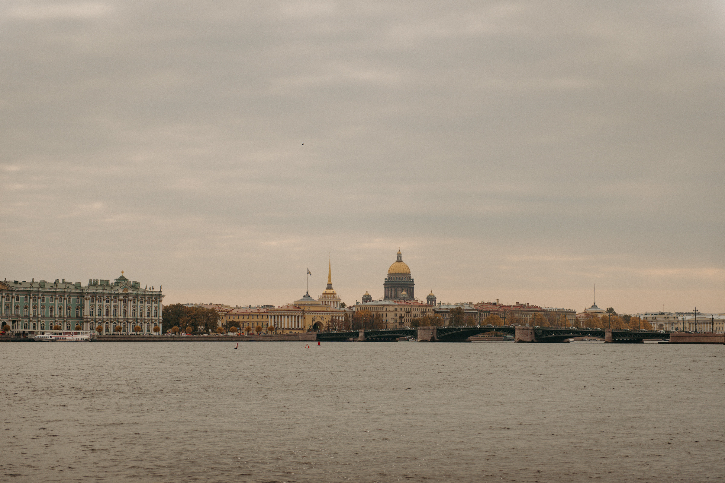 свадебная фотосессия на петропавловке