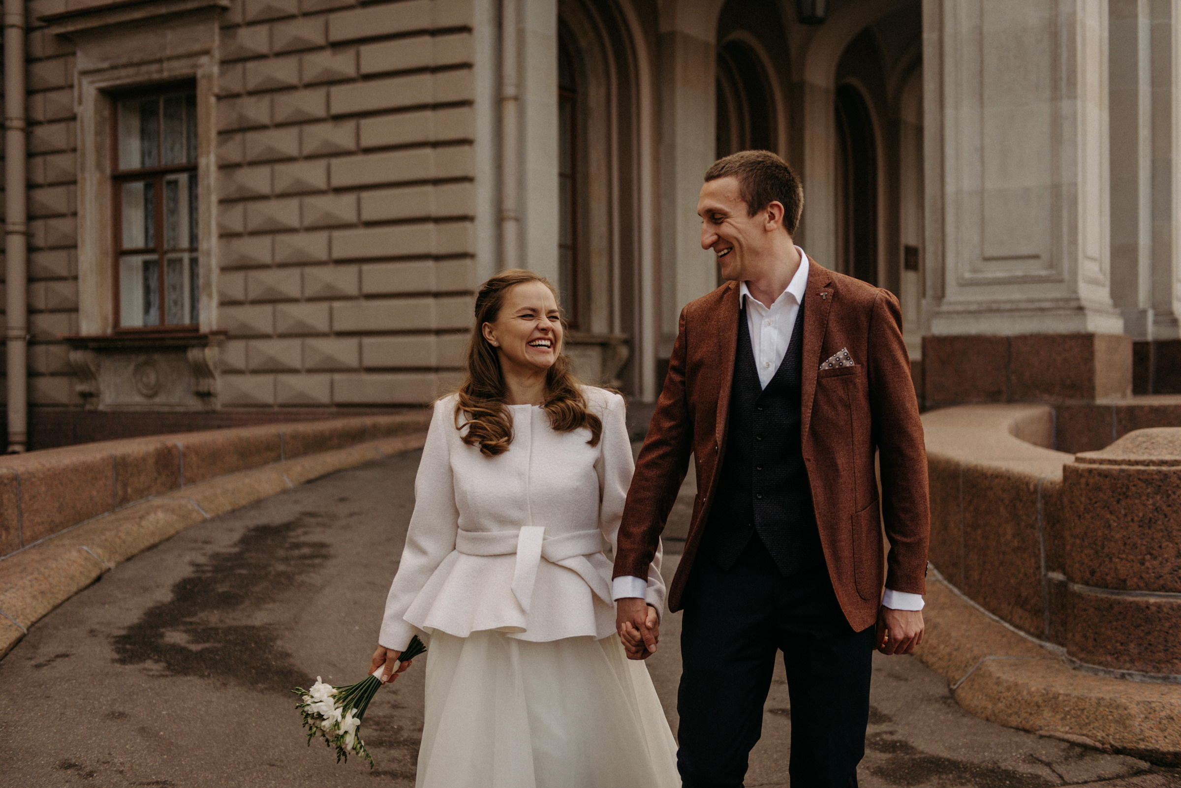 свадебная фотосессия в центре Санкт-Петербурга, фотограф на свадьбу СПб