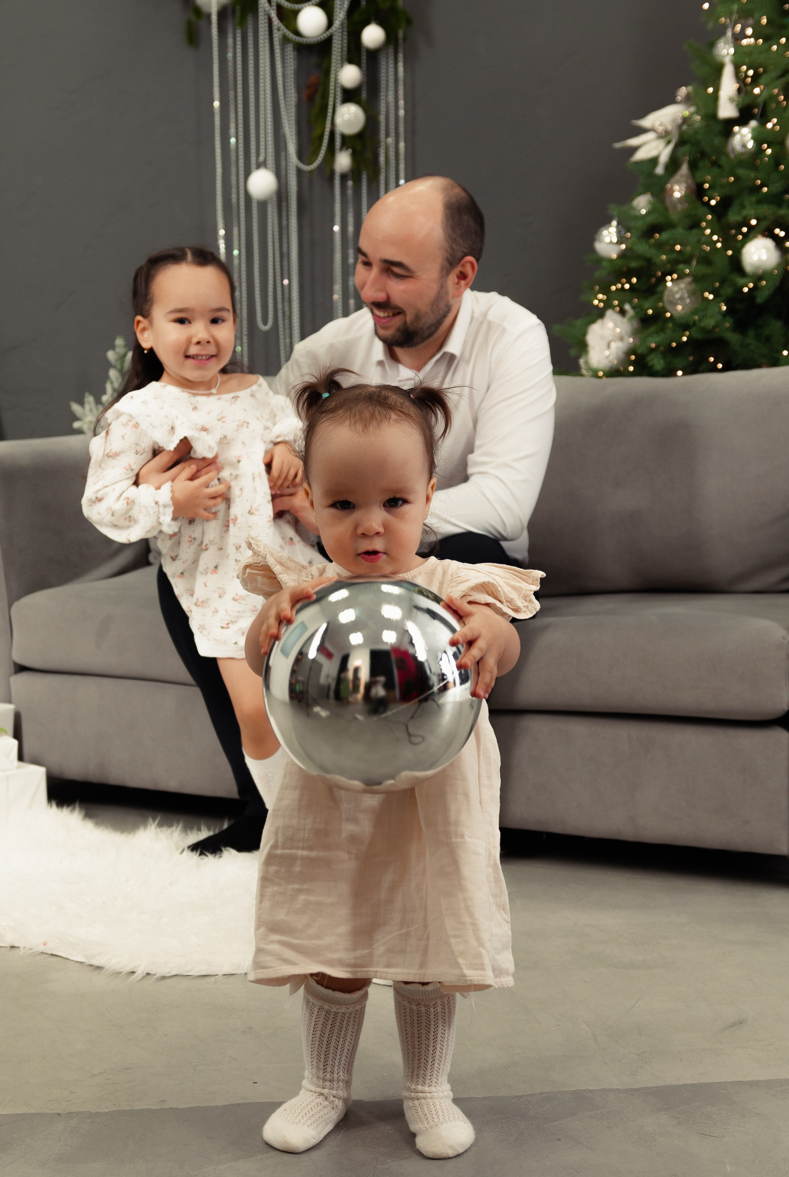 Новогодняя