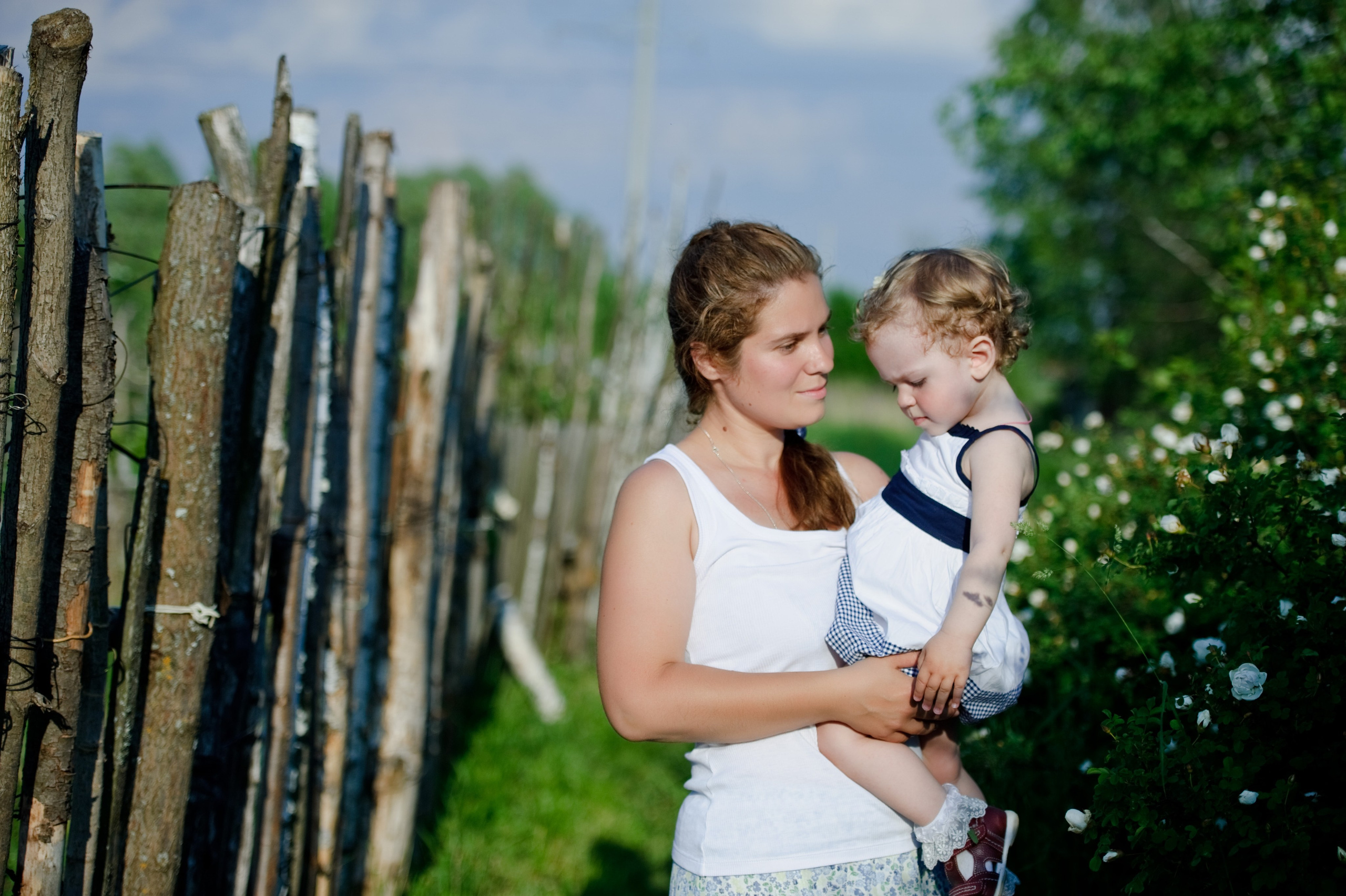 Лилия, Дарина, Элина и Владислава. Мама и дочки. Прогулка, Зеленоград. Семейный фотограф Анна Дубовская