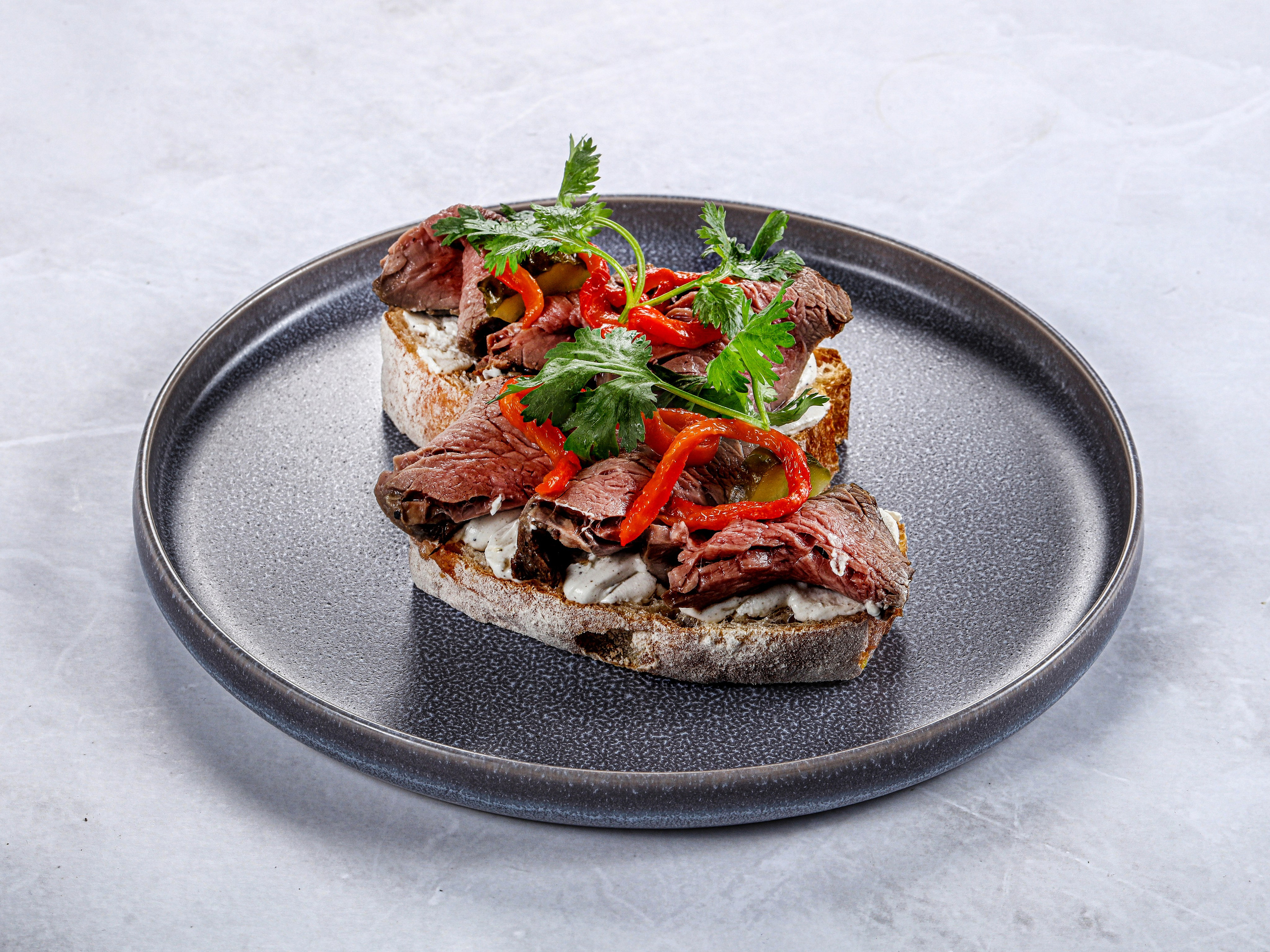 Фотосъемка блюд европейской кухни. Заказ по тел.: +7 (906) 006-90-22. Фуд-фотограф Андрей Старостин — съемка еды в Москве. 9000 руб. в час