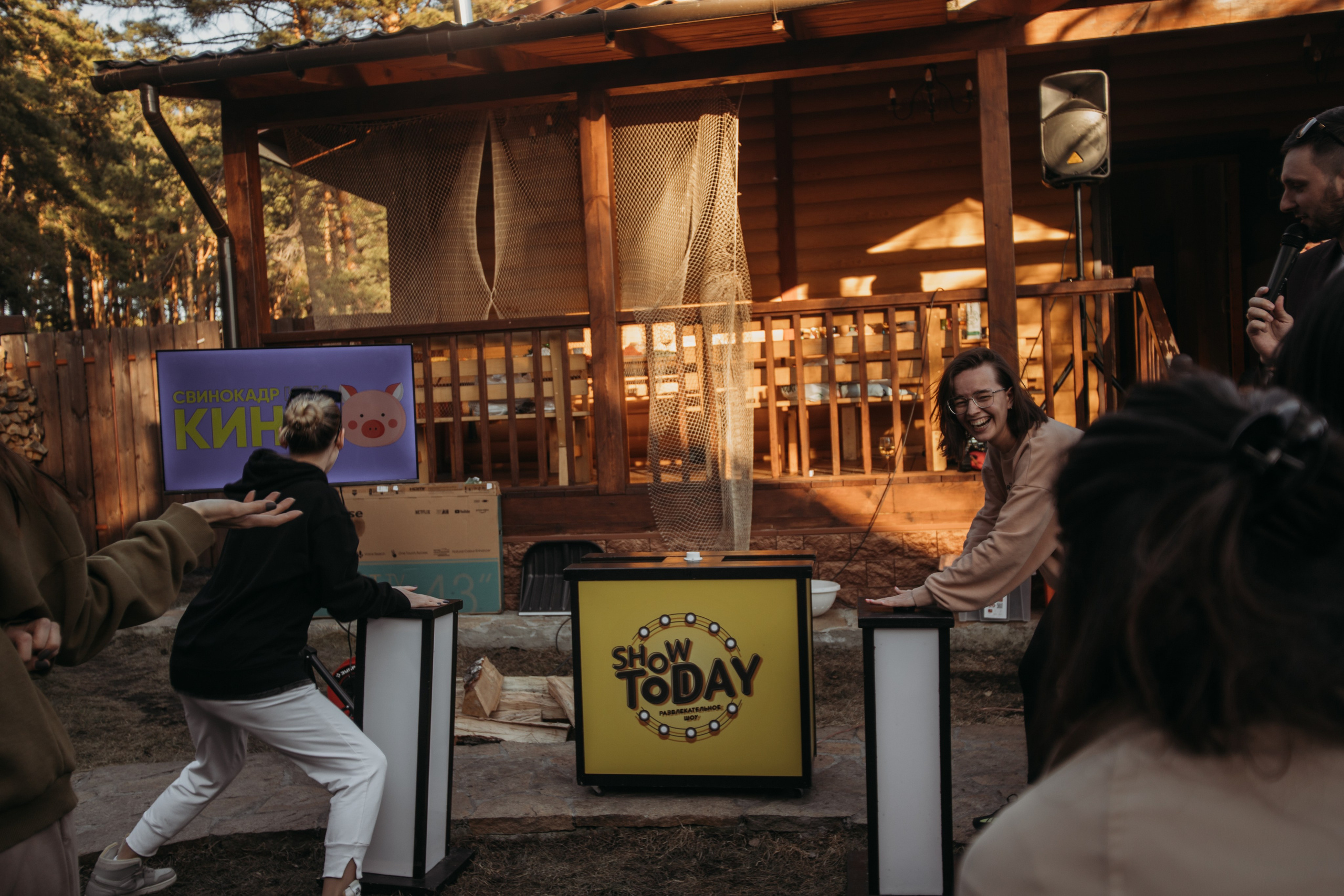 Корпоратив Muza_Arts. Венера Гайн. Репортажный фотограф  Тюмень. Обучение фотографии с 0