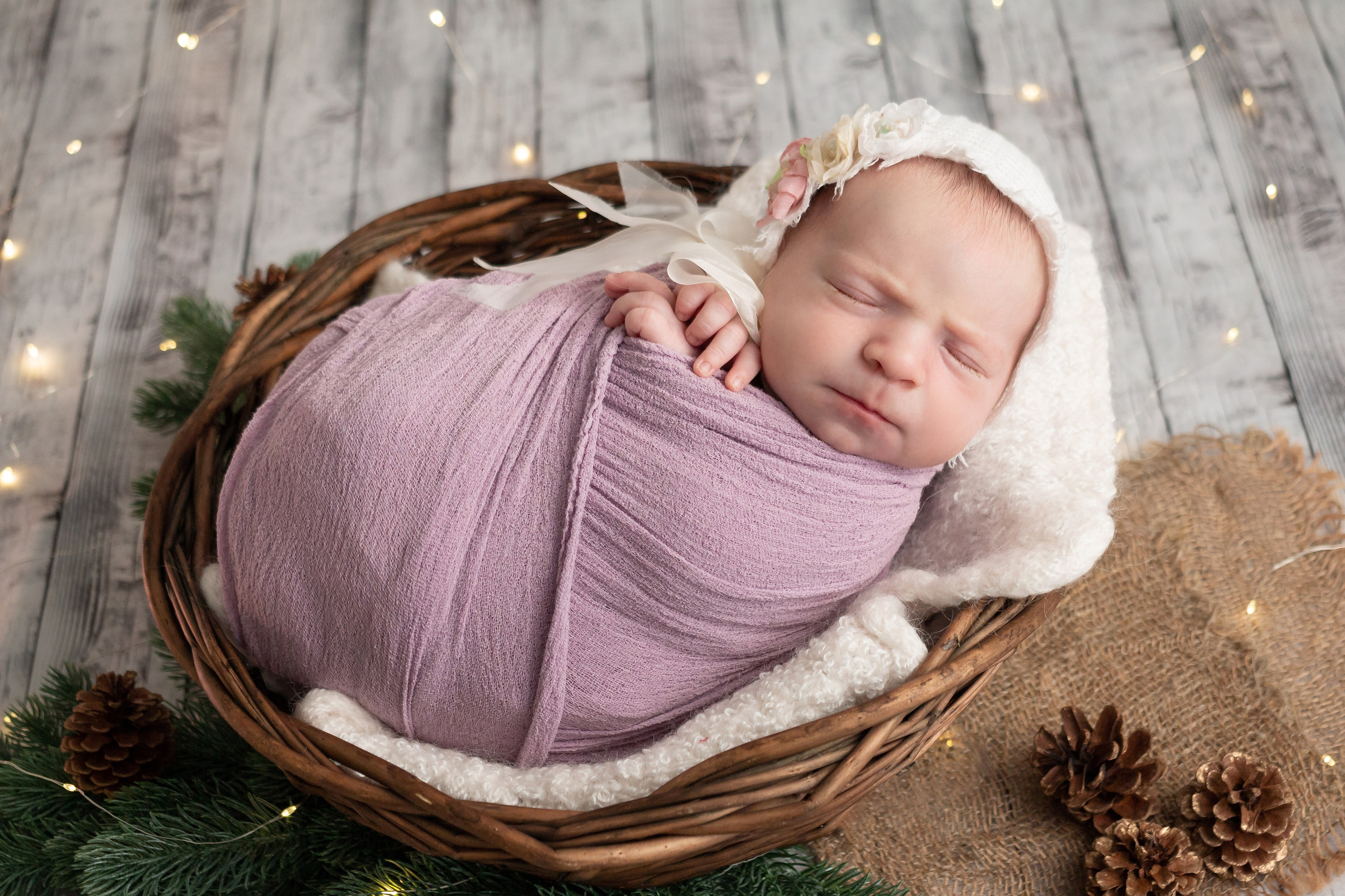 Классический стиль newborn. Фотограф новорождённых Анапа Елена Кушнарь