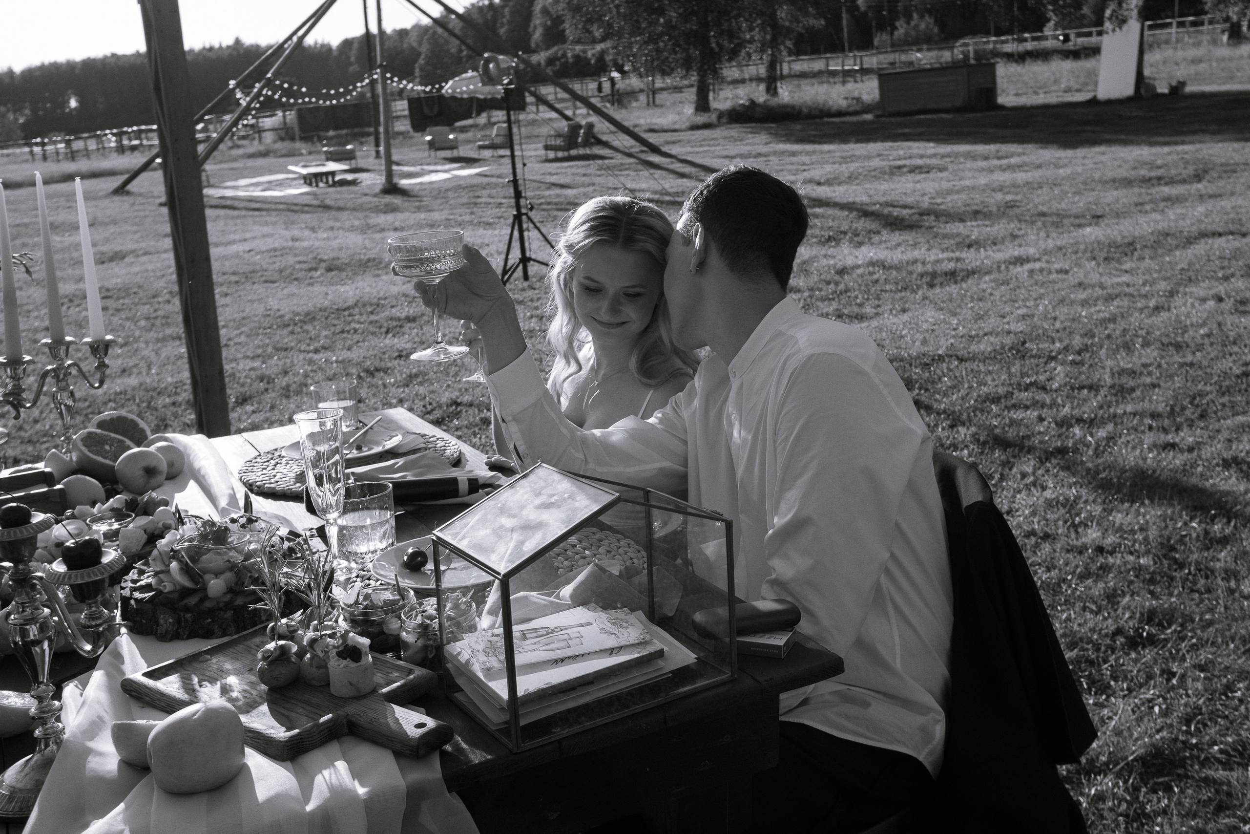 Ксюша и Степа. Антон Гошовский - свадебный и семейный фотограф в Москве и Крыму