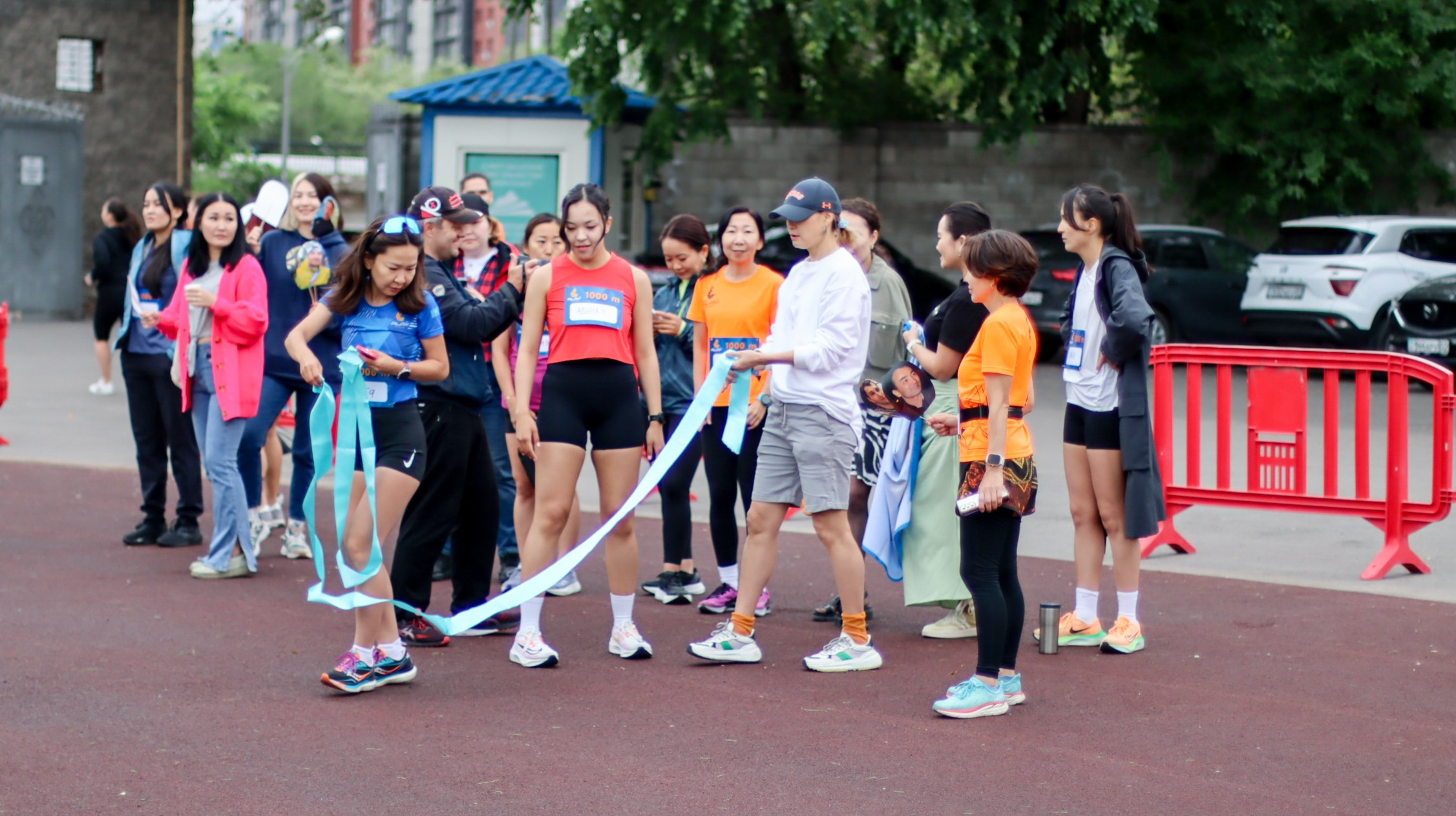 Спорт. Художница в Алматы Мухамед-Рахимова Джамиля