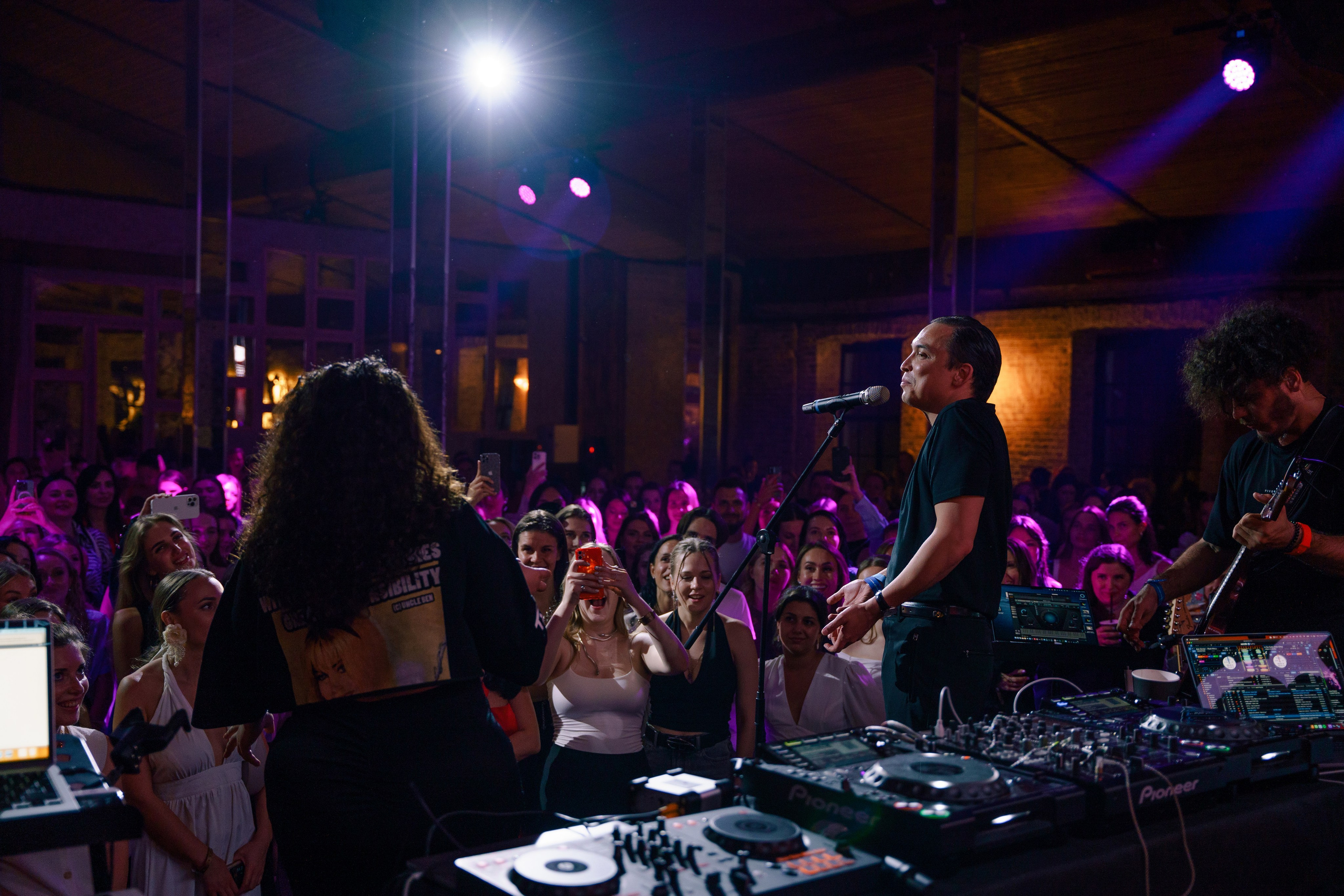 Фотограф на самую масштабную женскую конференцию в России WomenConf. Репортажный фотограф Москва Сергей Дружинин