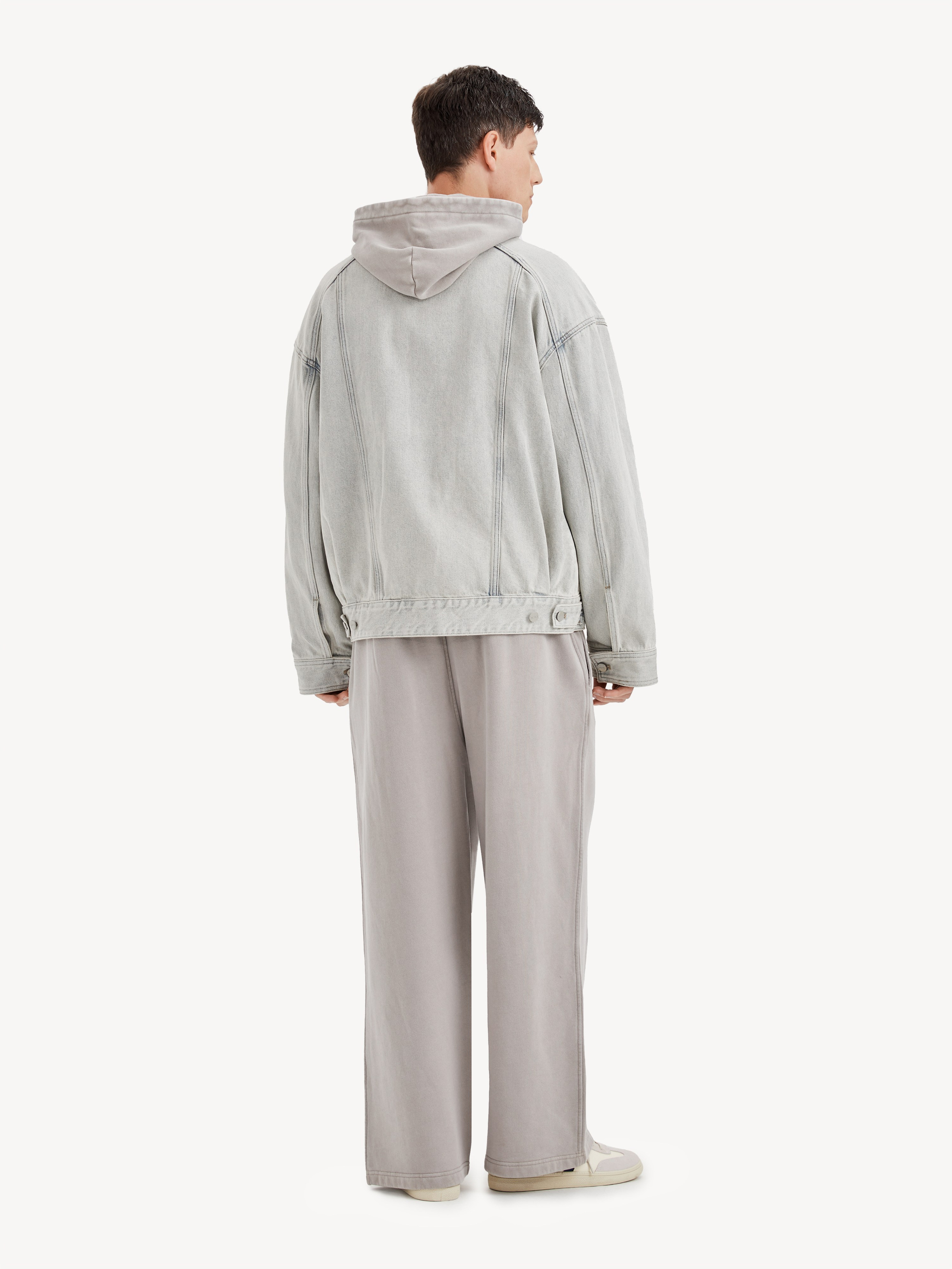 Мужской каталог. Ретушер для брендов одежды в Москве Струцкая Кристина