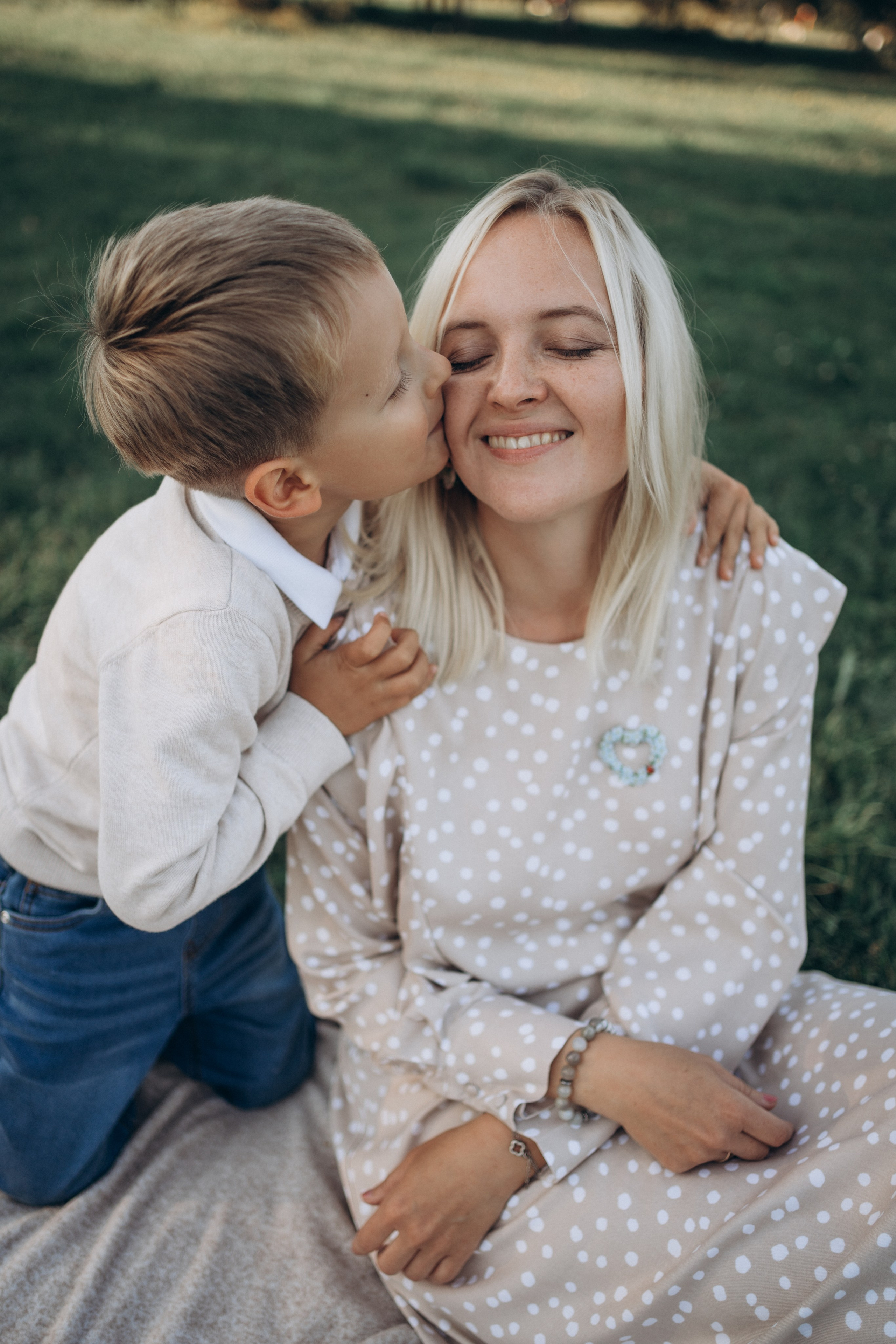 Прогулка в парке. Фотограф новорожденных и малышей до года в Москве Анастасия Соколова