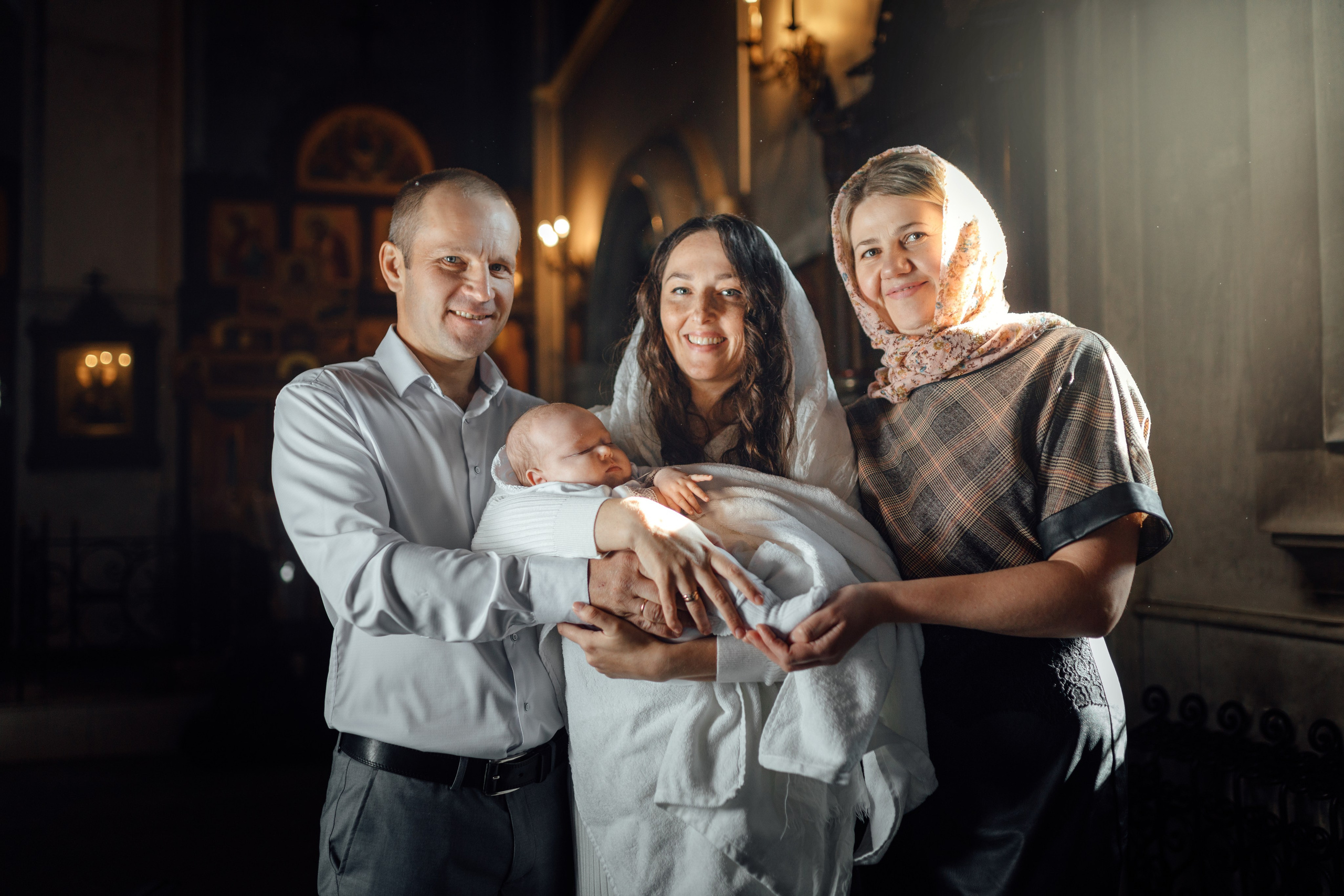 Крещение Тимура храм иконы Всех Скорбящих Радость, октябрь 2024