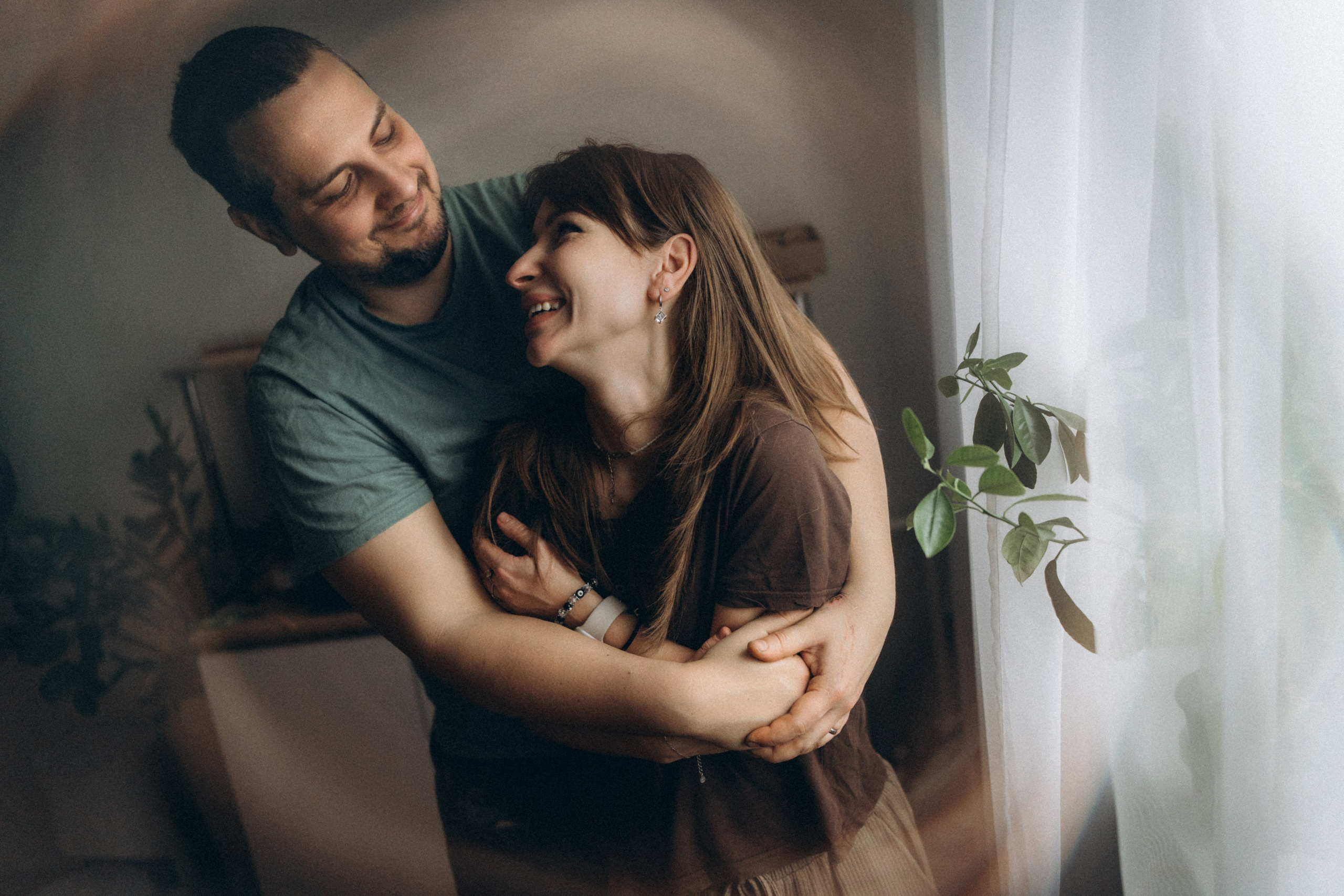 Уютная домашняя фотосессия Любы Димы Веры и Алины. Детский, семейный и ньюборн фотограф в Москве Юлия Шуарт