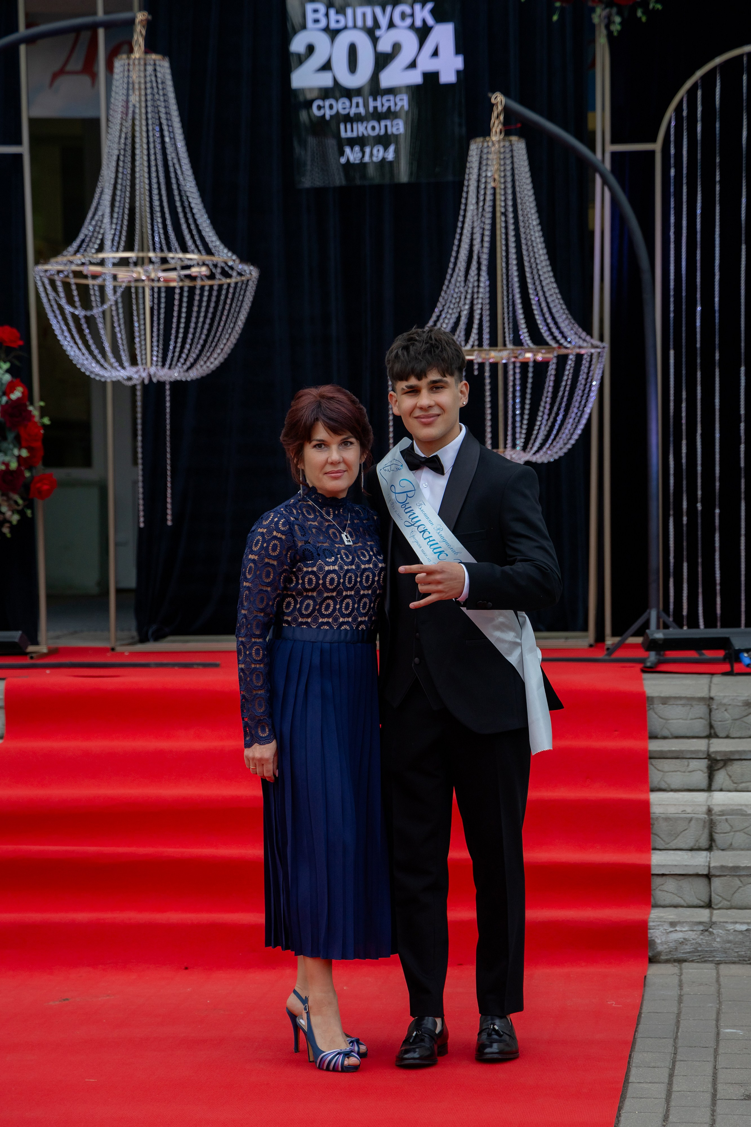 Школьный выпускной 2024 год в Соколе (Минск). Свадебный фотограф в Минске/Беларуси Сергей Спиридонов