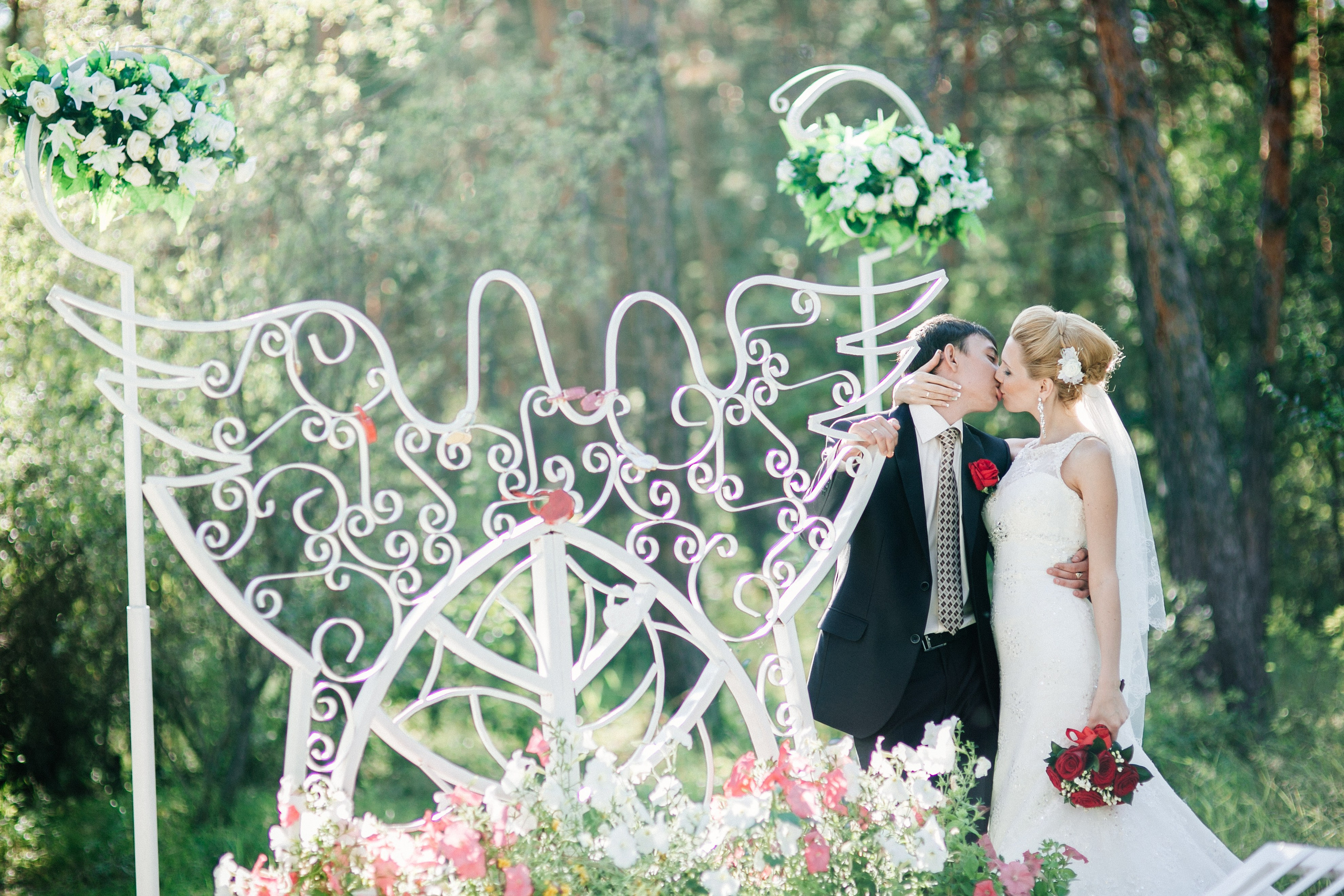 Летнее свадебное фото. Фотограф Надежда Куин, Якутск