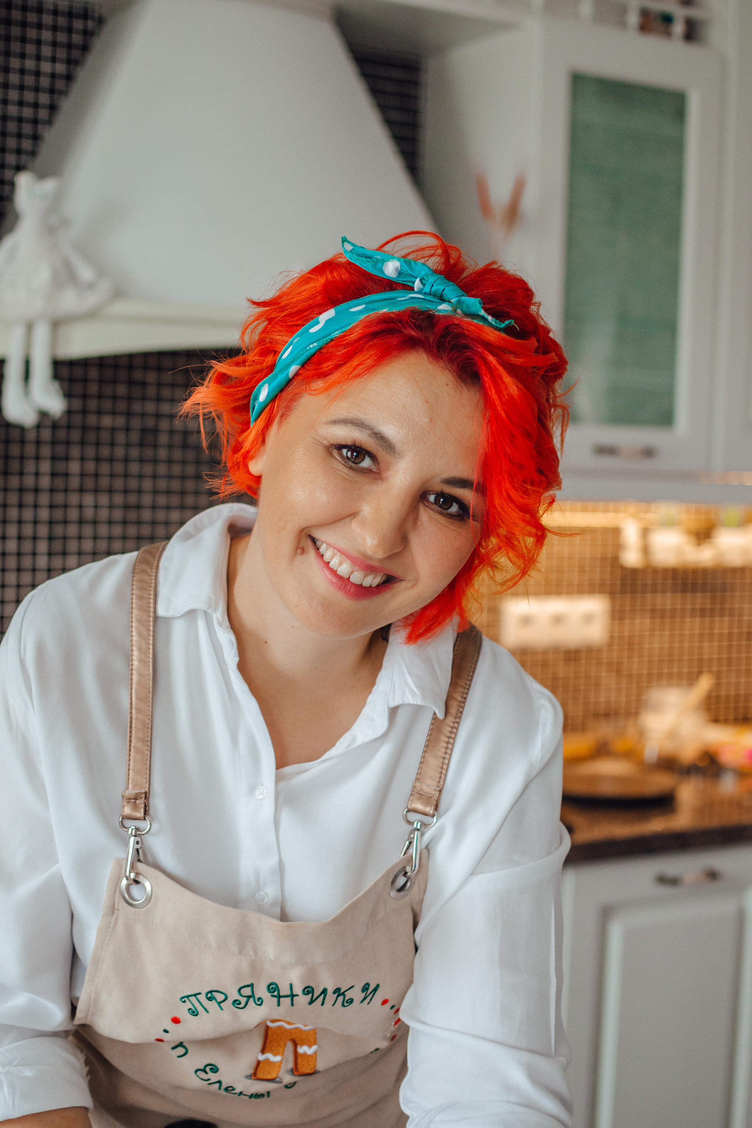 Елена. Домашняя съёмка. 1 час. Детский и семейный фотограф Катерина Мишина