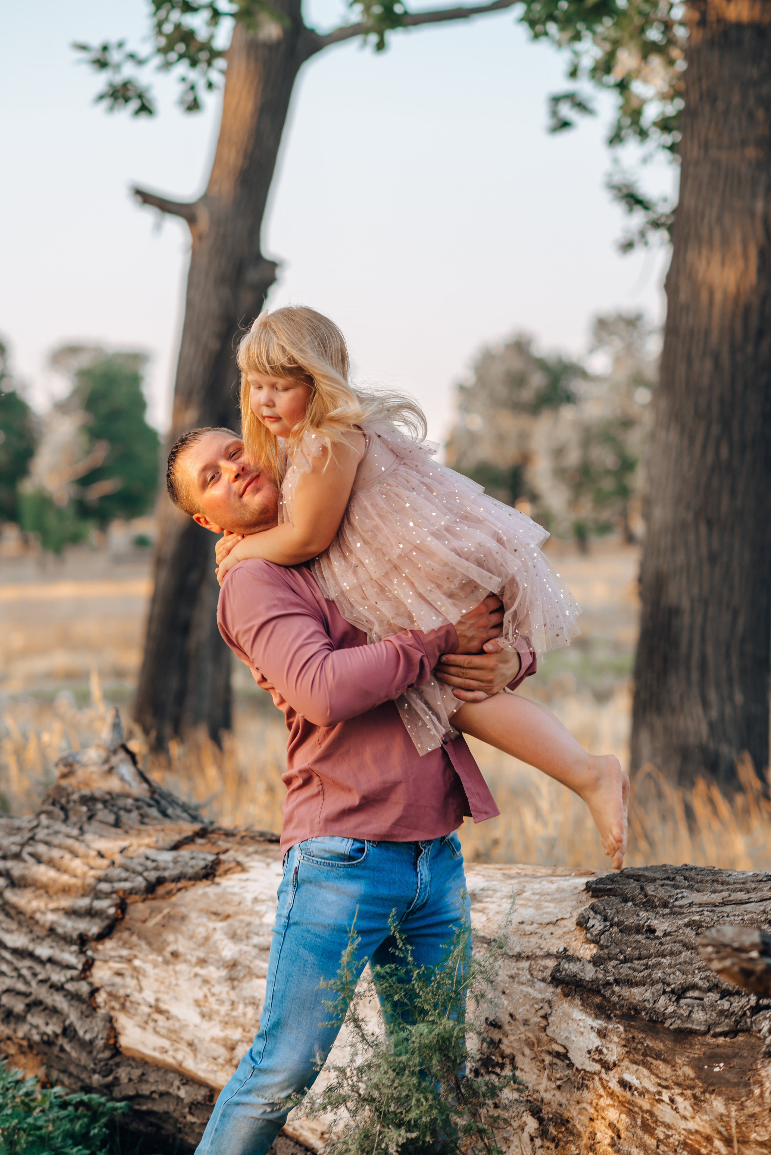 Варенька с бабулей и папой. Совец. Детский и семейный фотограф Катерина Мишина