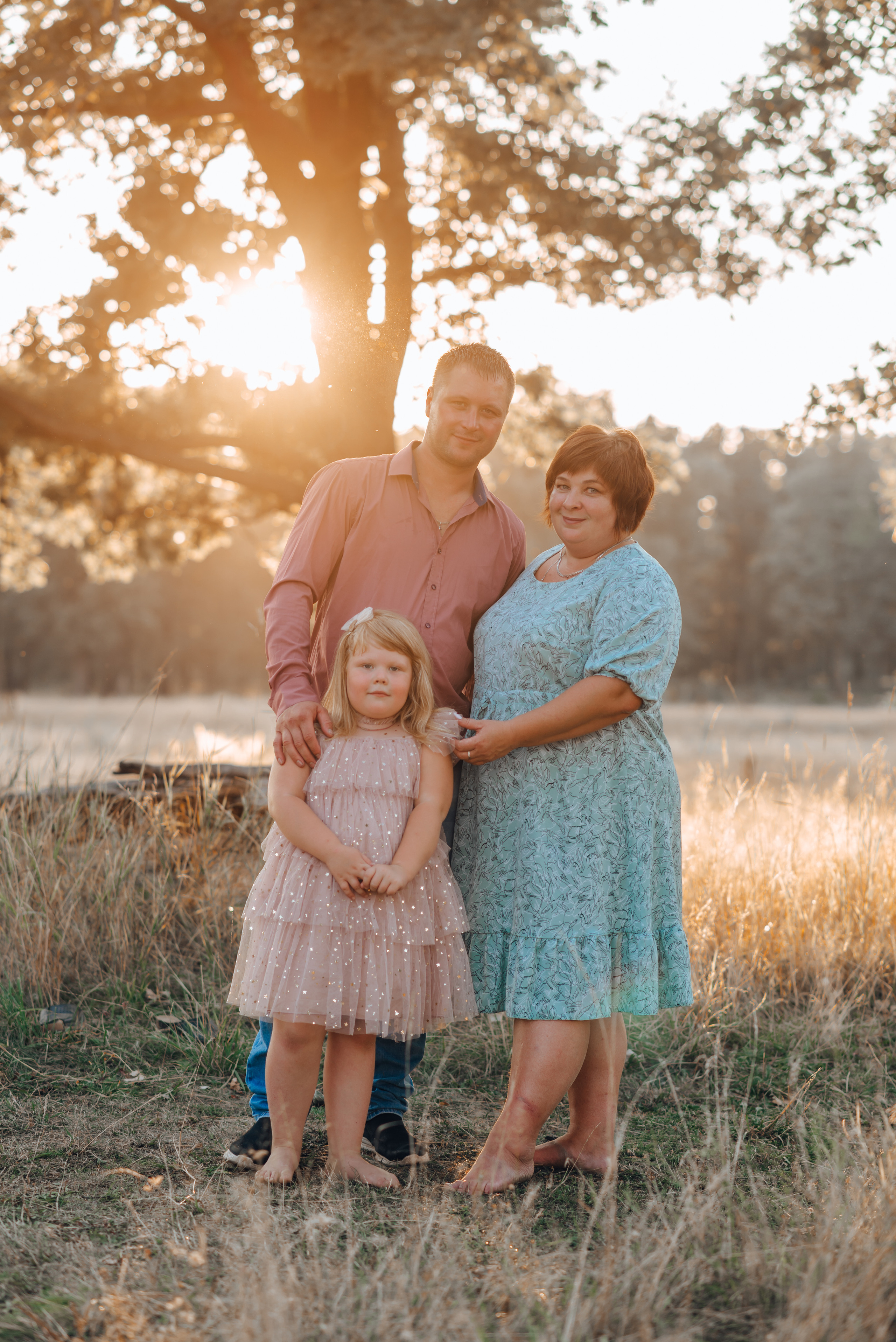 Варенька с бабулей и папой. Совец. Детский и семейный фотограф Катерина Мишина