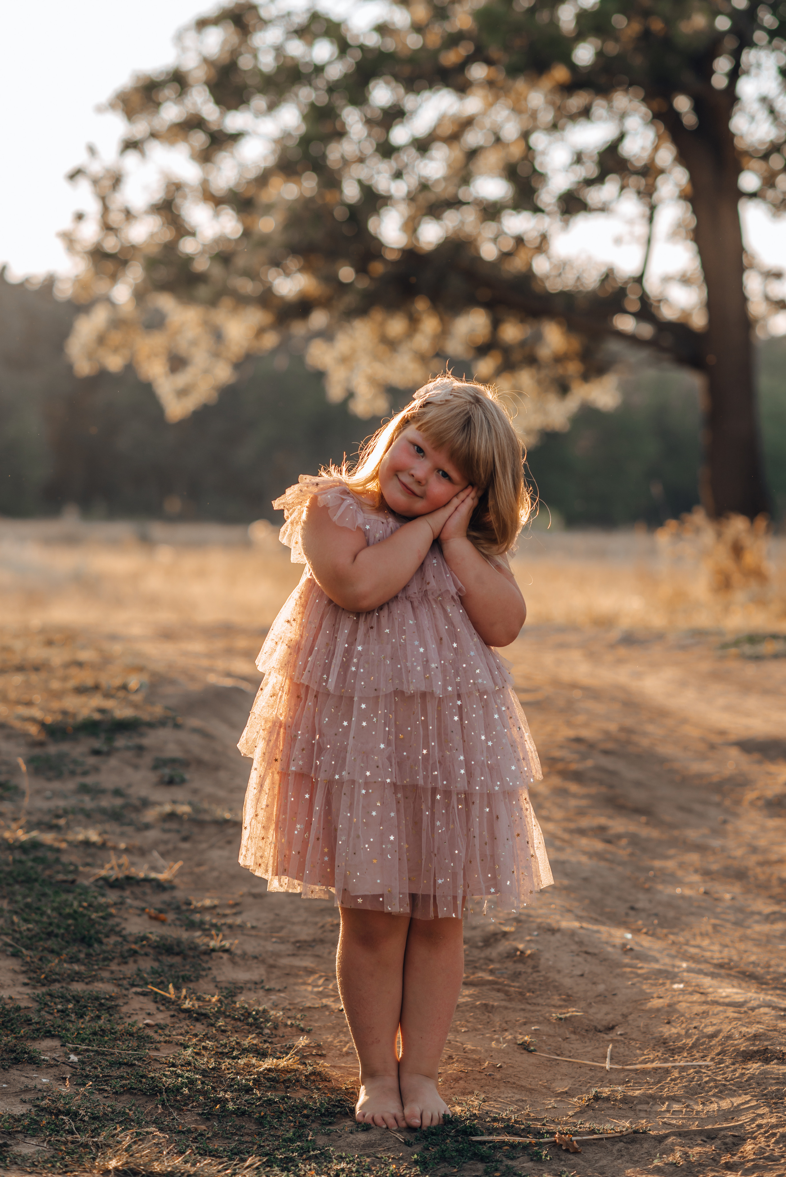 Варенька с бабулей и папой. Совец. Детский и семейный фотограф Катерина Мишина