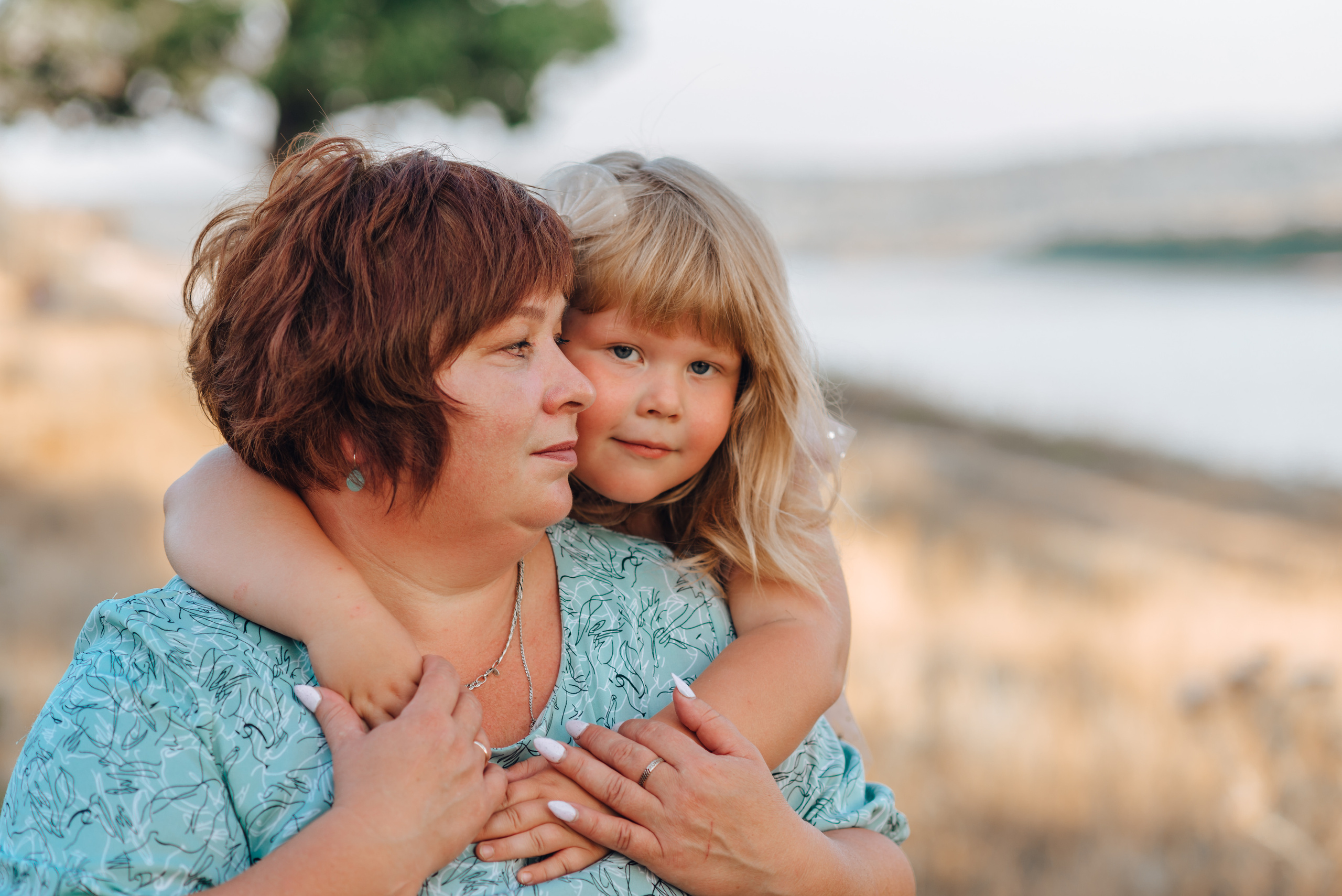 Варенька с бабулей и папой. Совец. Детский и семейный фотограф Катерина Мишина