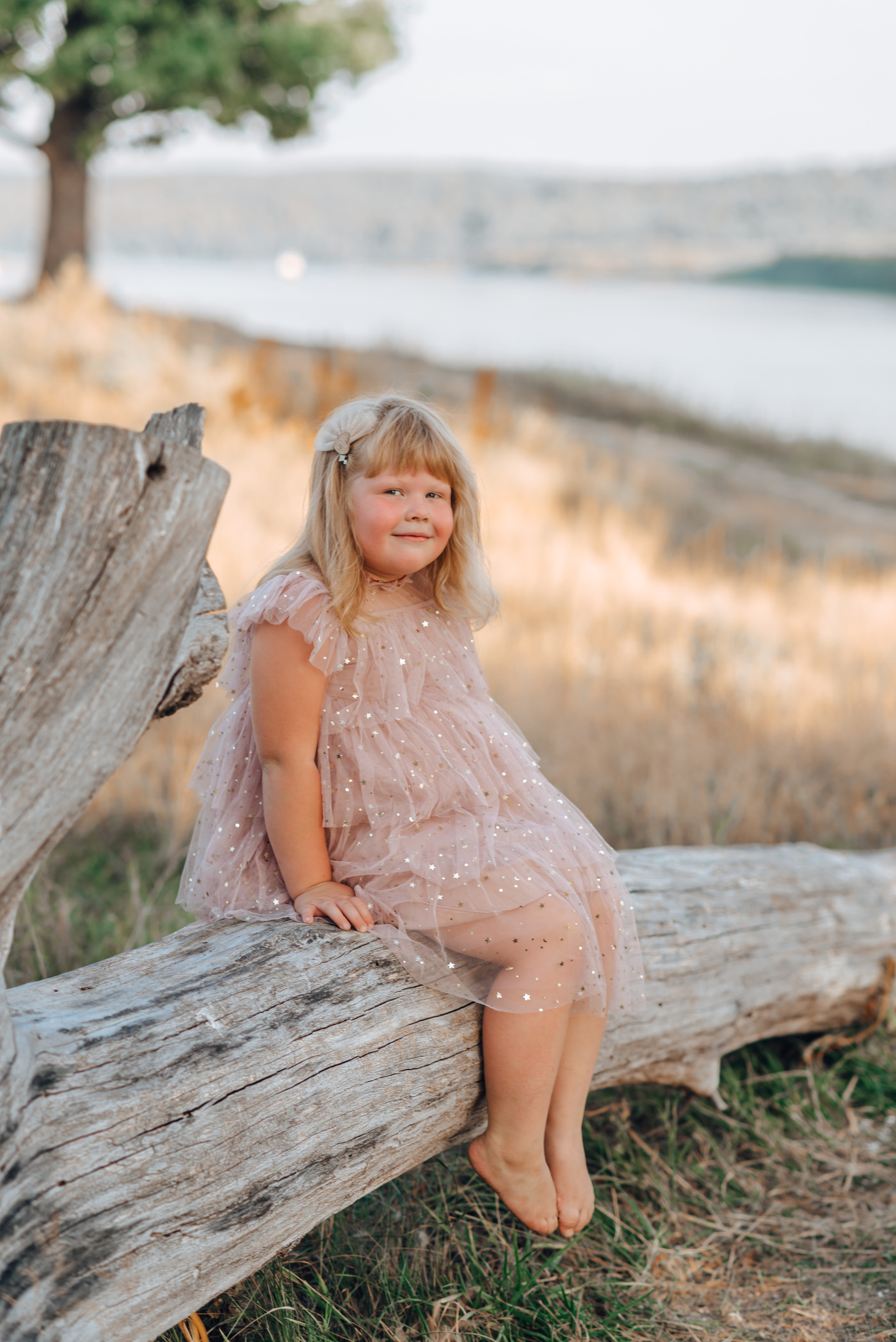Варенька с бабулей и папой. Совец. Детский и семейный фотограф Катерина Мишина