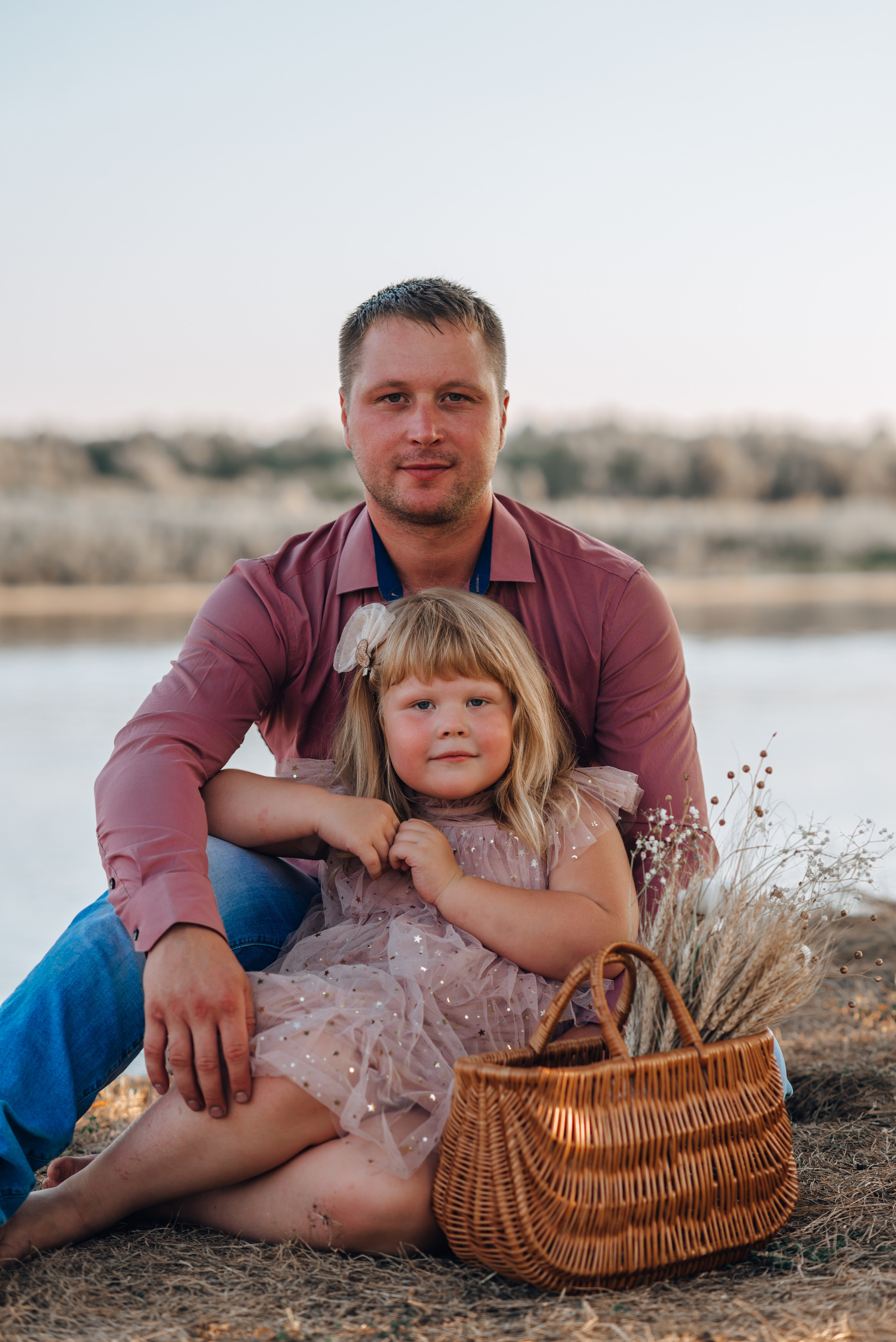 Варенька с бабулей и папой. Совец. Детский и семейный фотограф Катерина Мишина